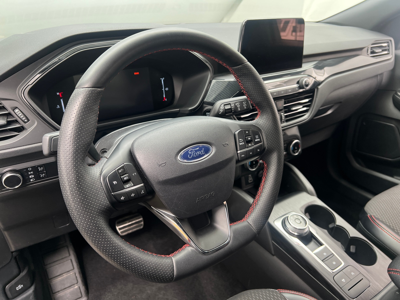 Thumbnail: 2024 Ford Escape - 4