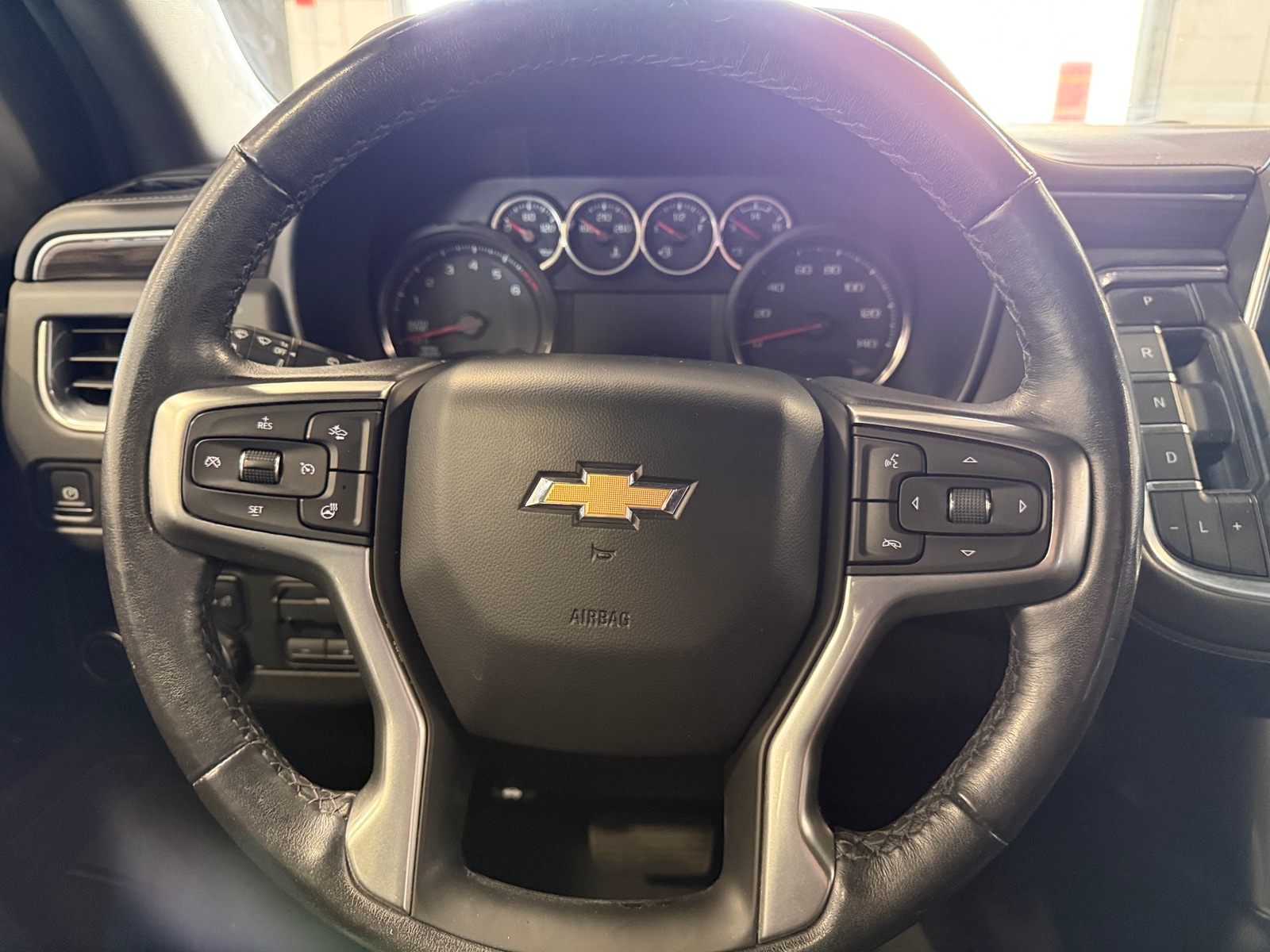 Thumbnail: 2021 Chevrolet Suburban - 4