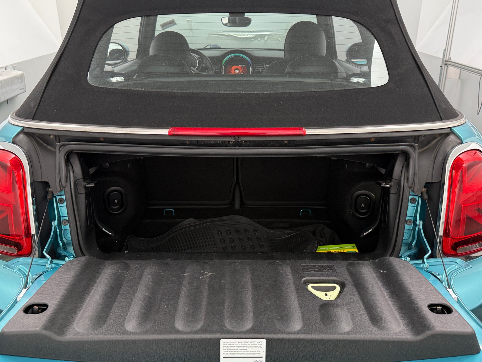 Thumbnail: 2020 MINI Cooper Convertible - 6