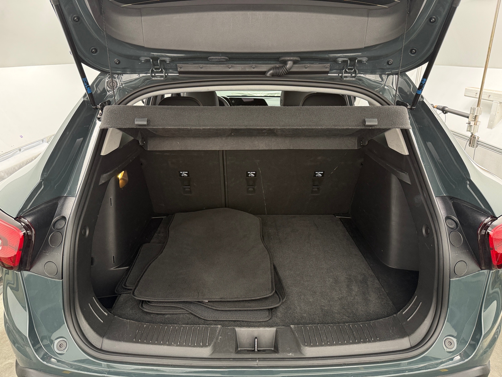 Thumbnail: 2025 Chevrolet Trax - 7