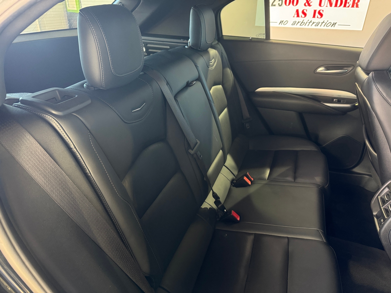 Thumbnail: 2023 Cadillac XT4 - 5