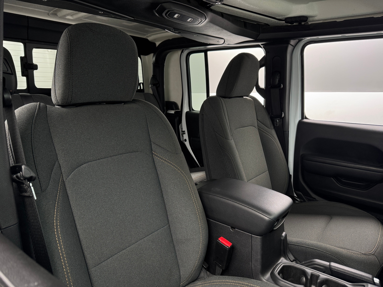 Thumbnail: 2025 Jeep Gladiator - 2