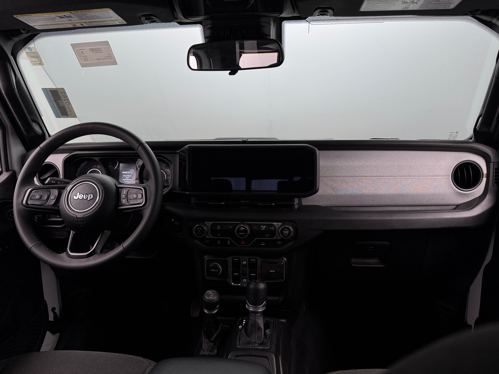 Thumbnail: 2025 Jeep Gladiator - 3