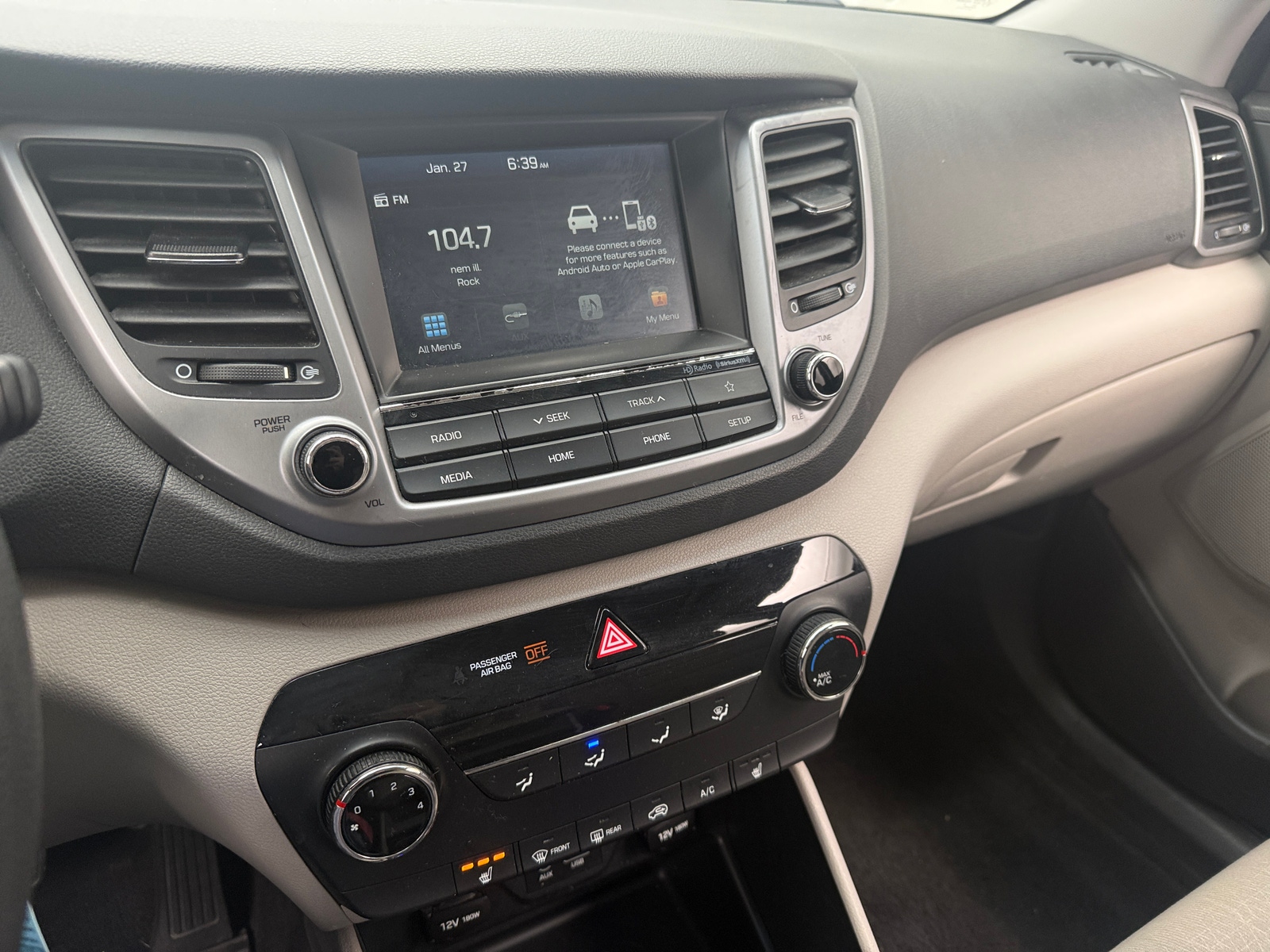 Thumbnail: 2018 Hyundai Tucson - 4