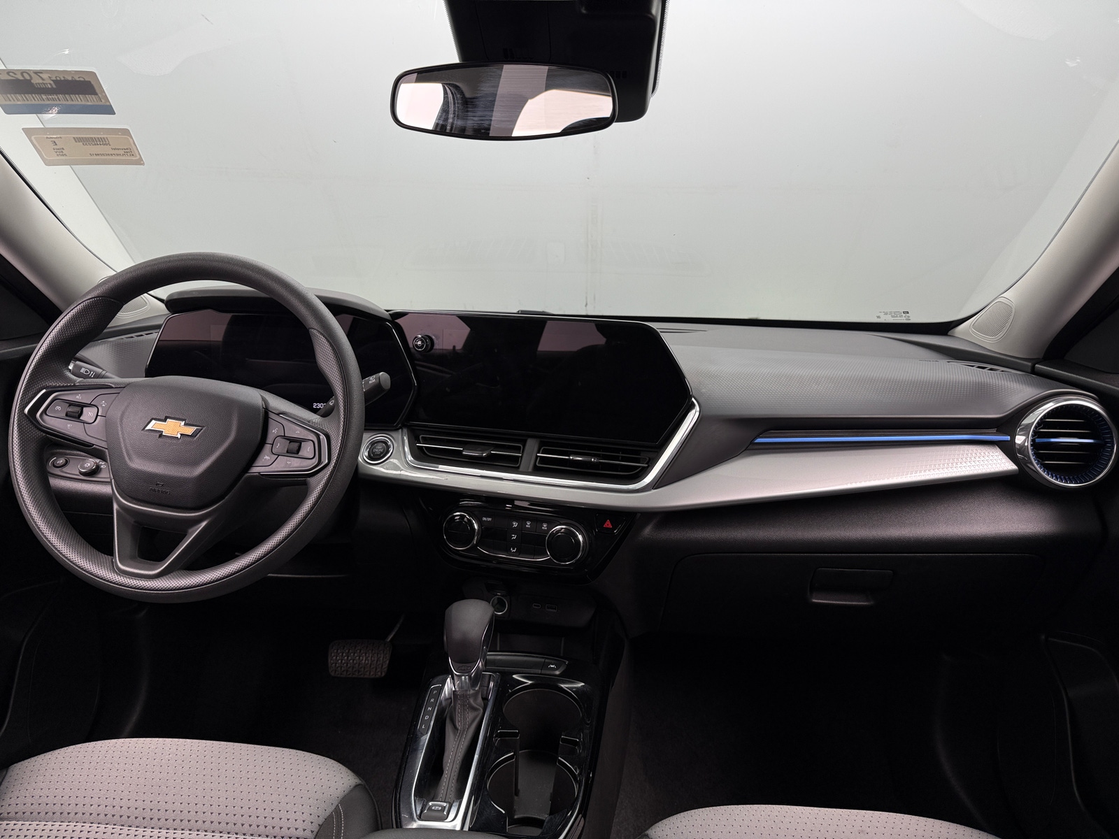 Thumbnail: 2025 Chevrolet Trax - 3