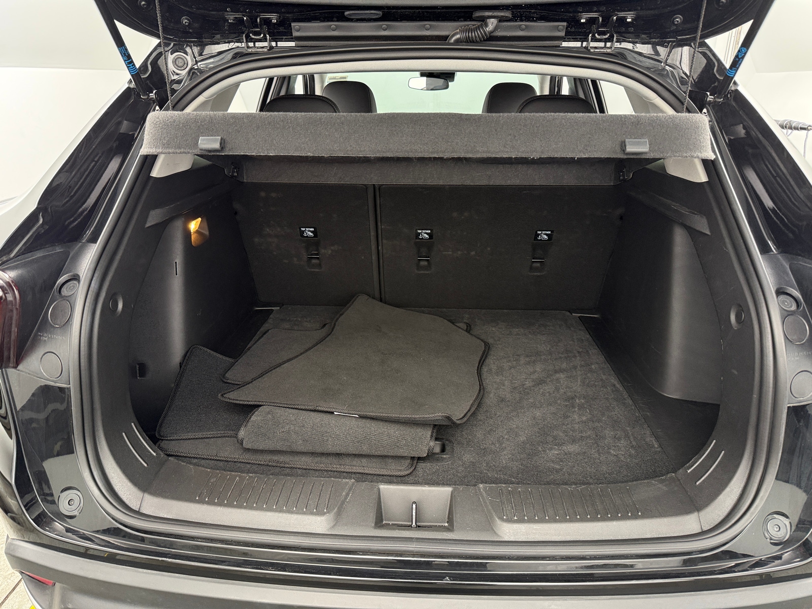 Thumbnail: 2025 Chevrolet Trax - 7