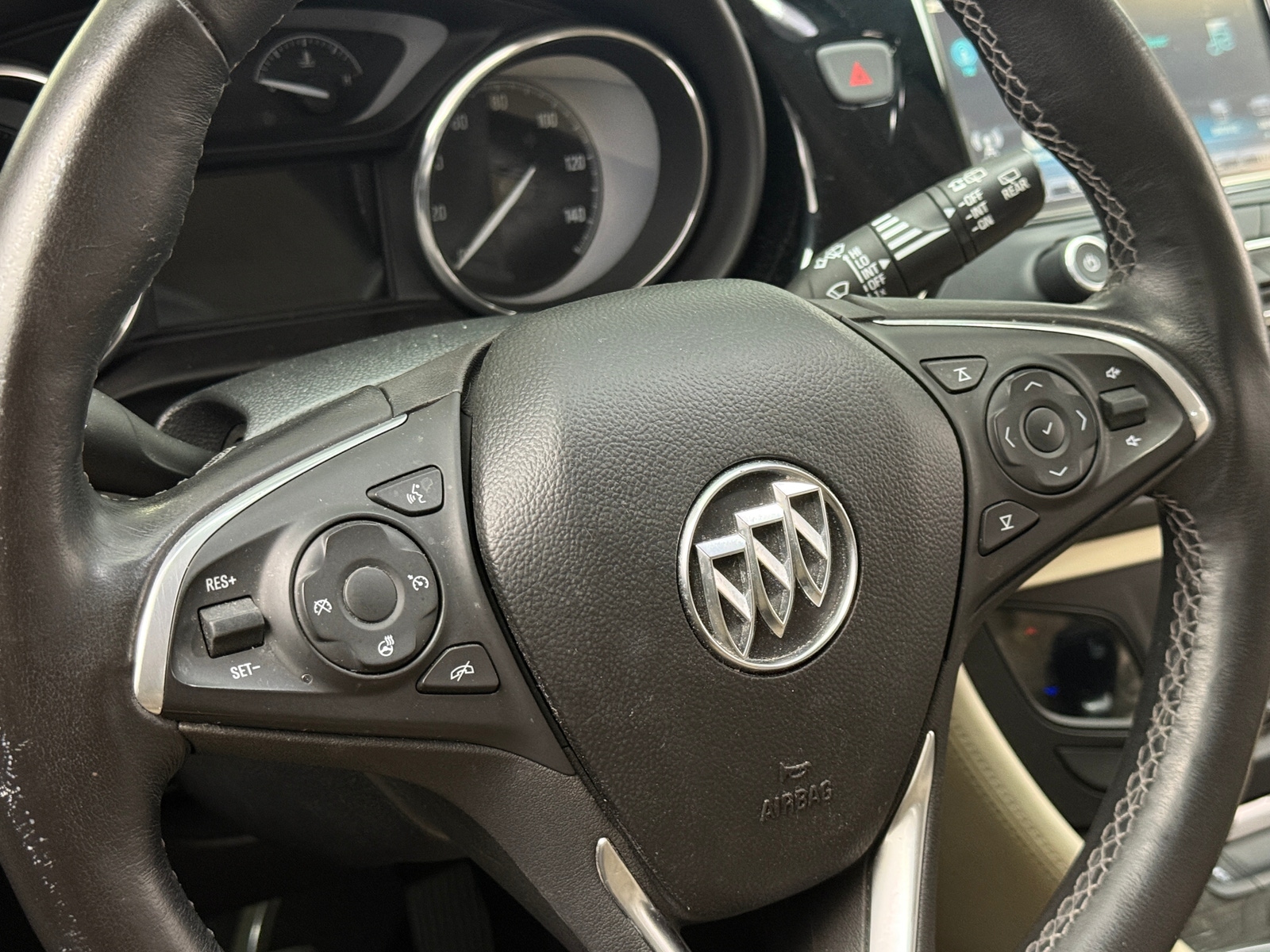 Thumbnail: 2020 Buick Envision - 4