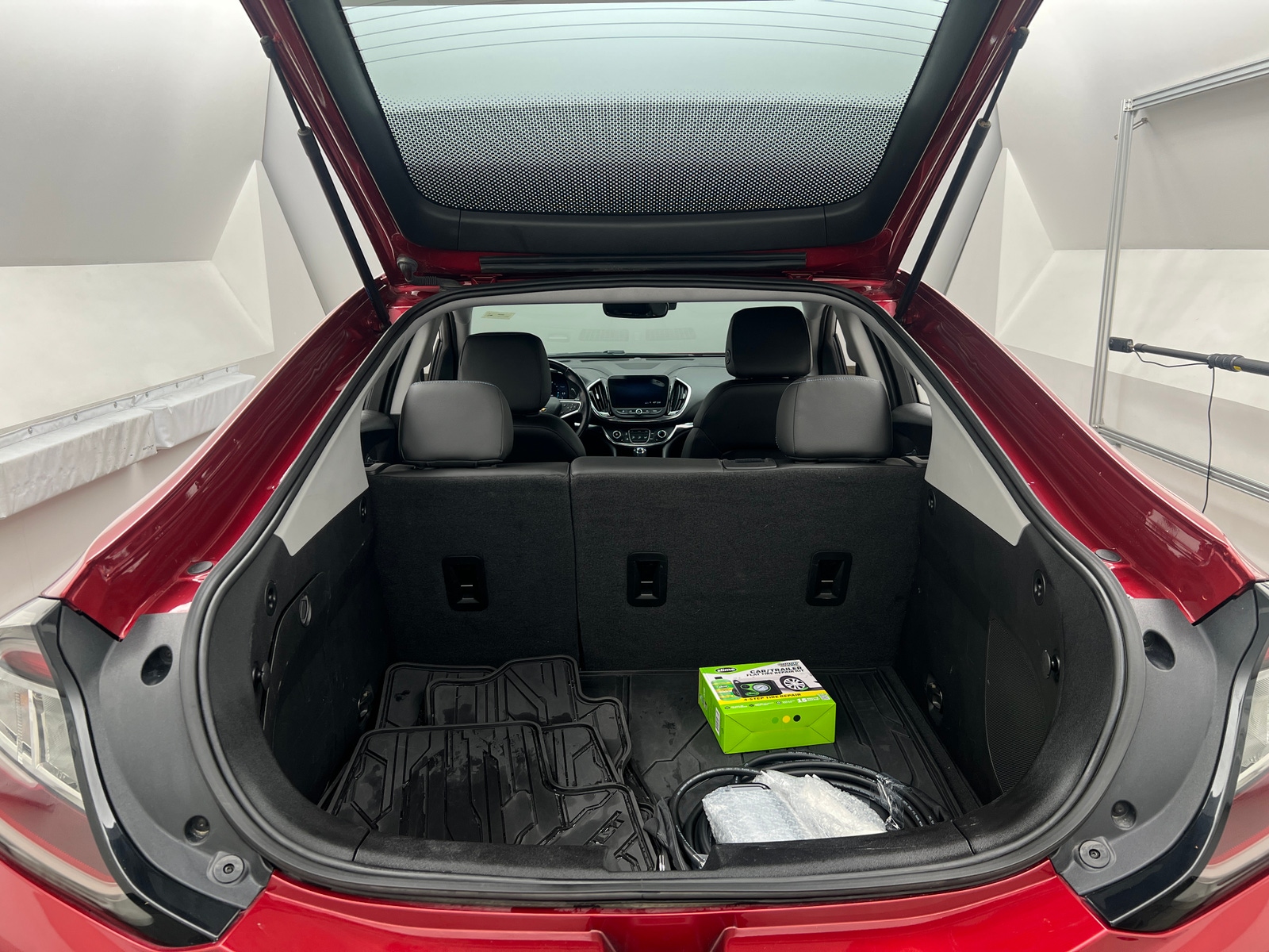 Thumbnail: 2019 Chevrolet Volt - 6