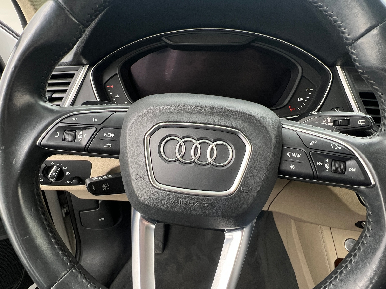 Thumbnail: 2020 Audi Q5 - 4