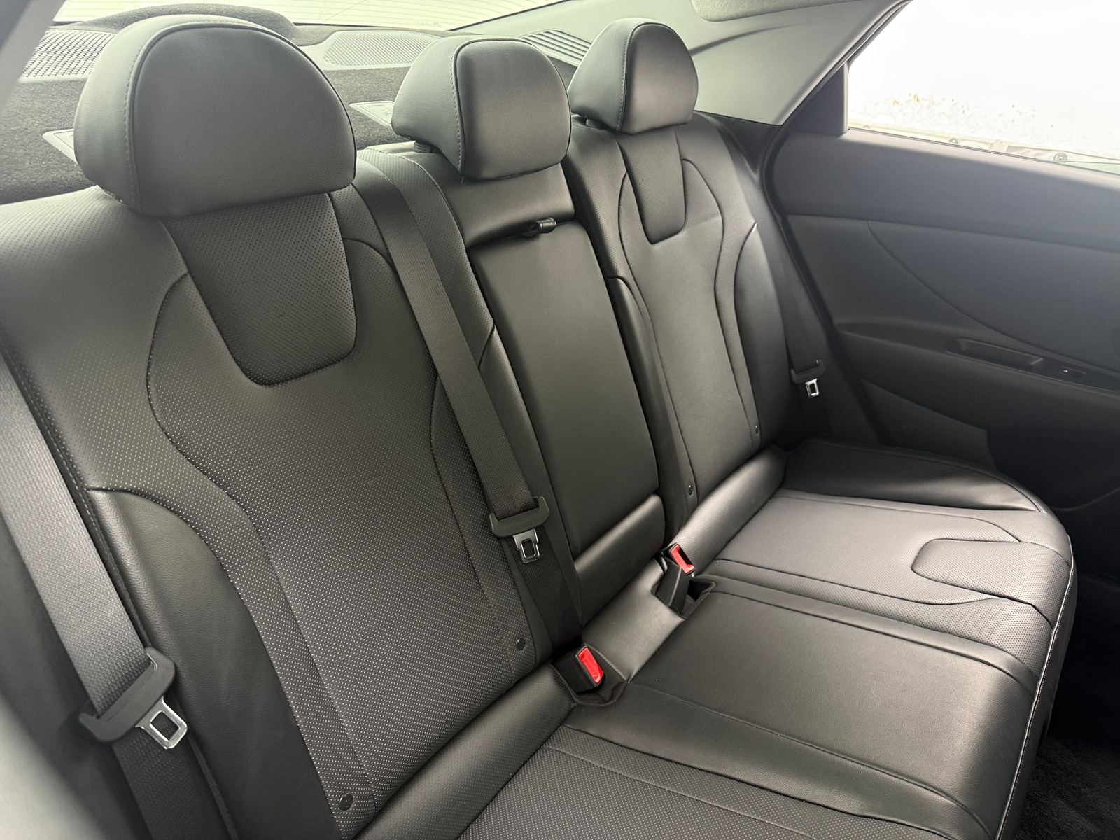 Thumbnail: 2023 Hyundai Elantra - 5