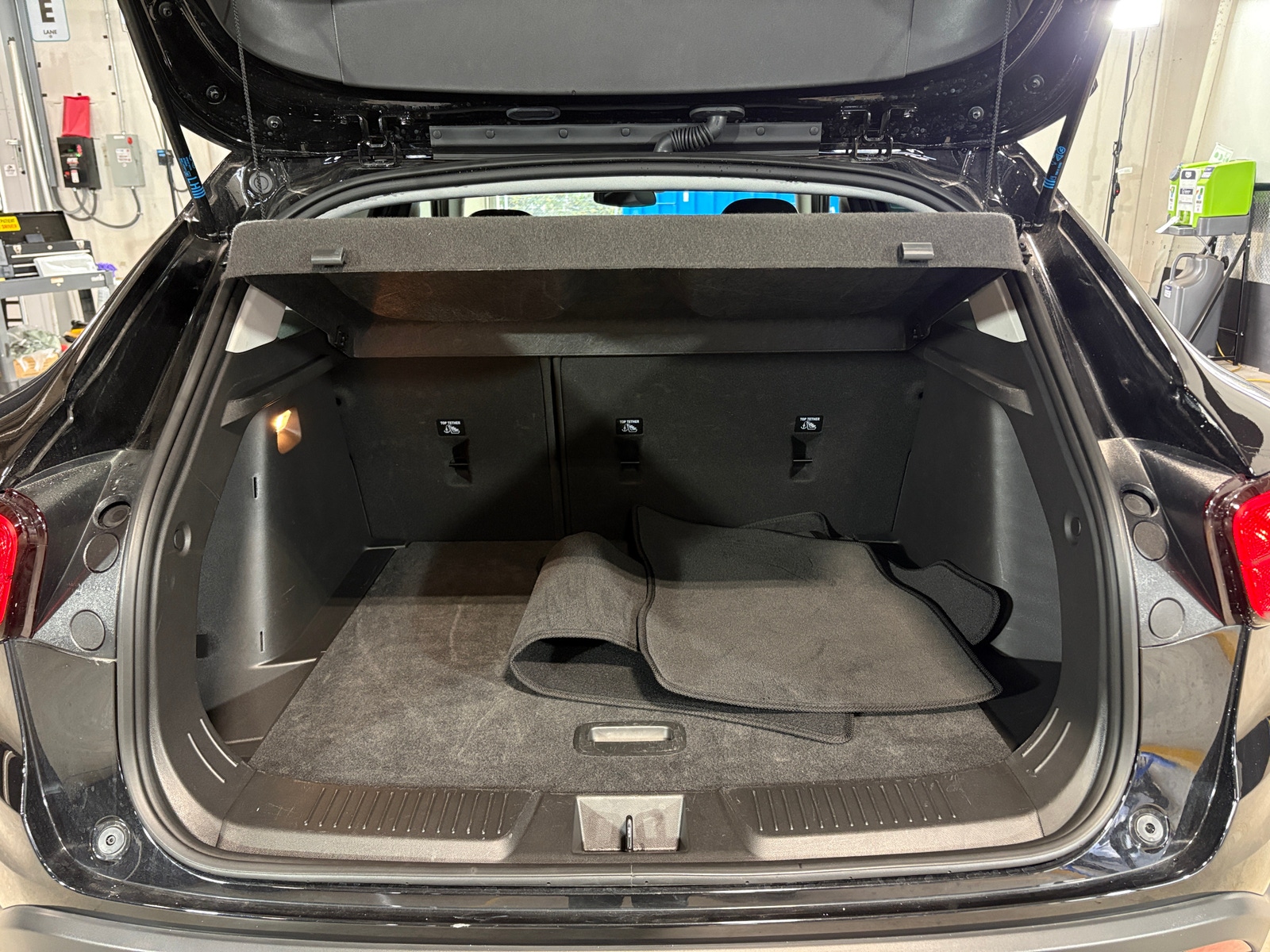 Thumbnail: 2025 Chevrolet Trax - 7