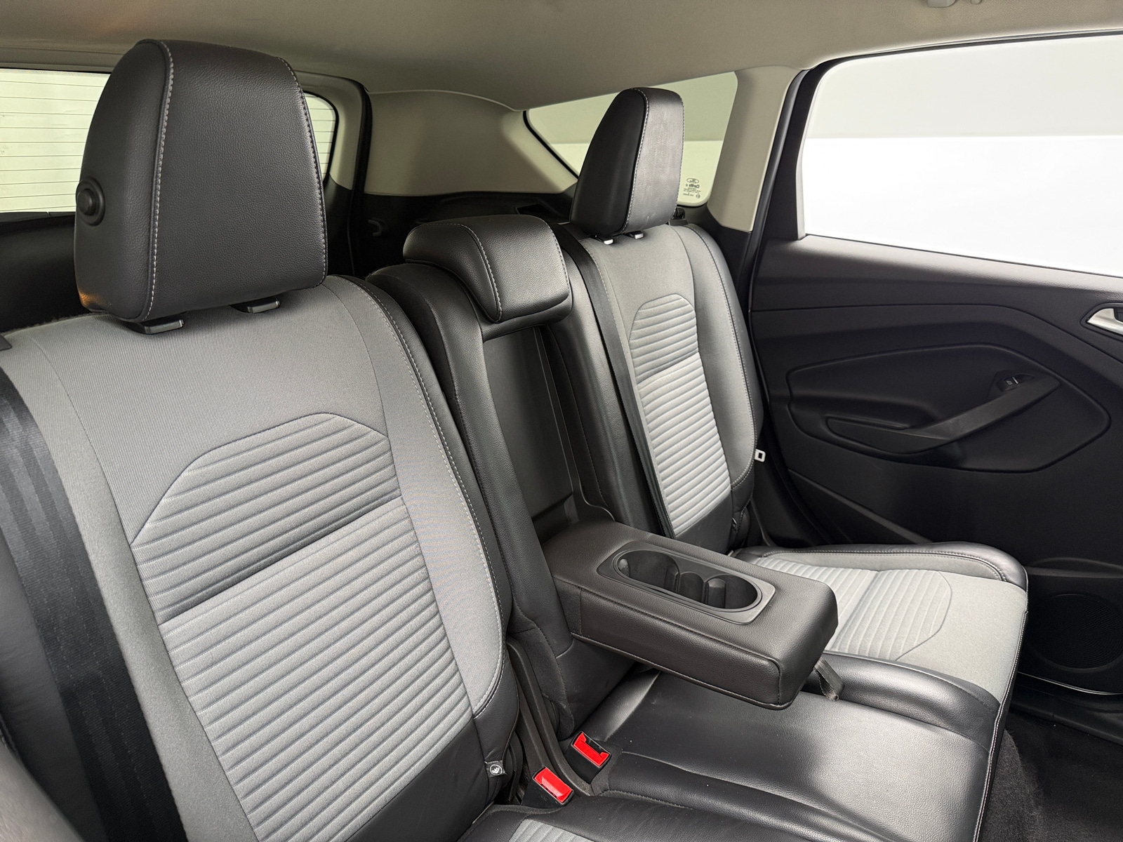 Thumbnail: 2019 Ford Escape - 6