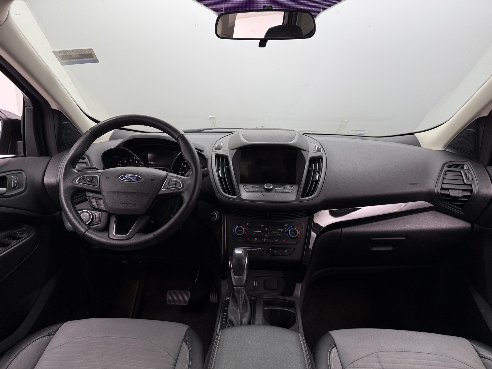 Thumbnail: 2019 Ford Escape - 3