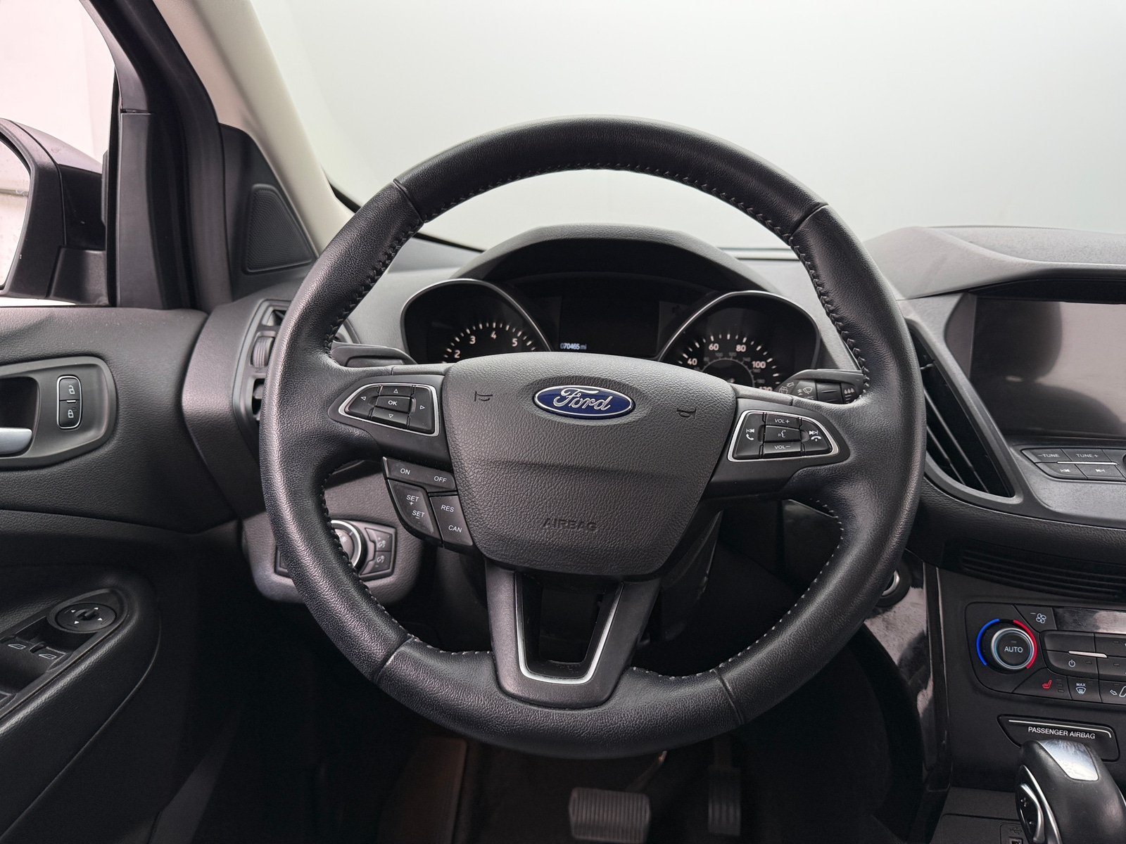 Thumbnail: 2019 Ford Escape - 5