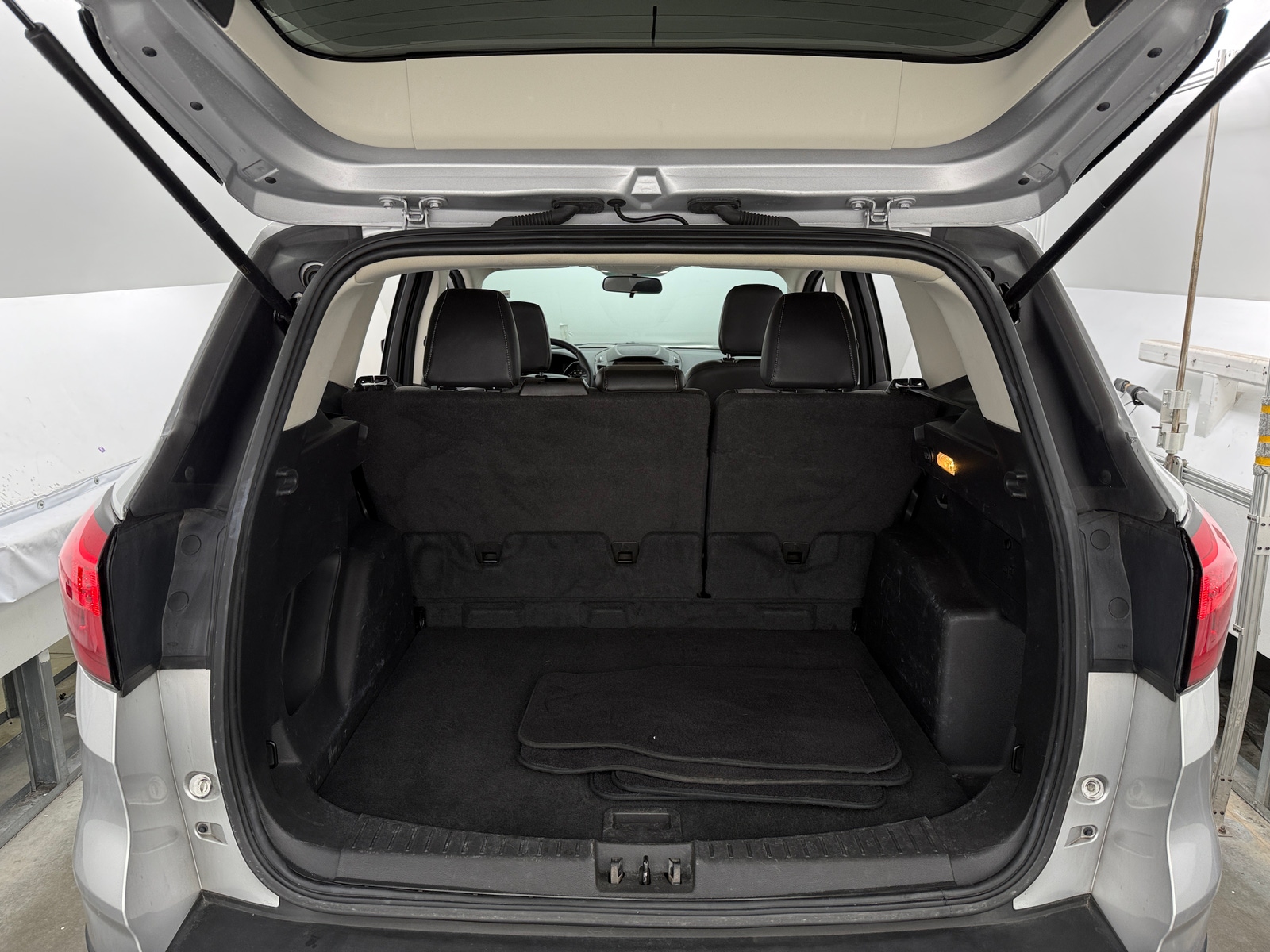 Thumbnail: 2019 Ford Escape - 7