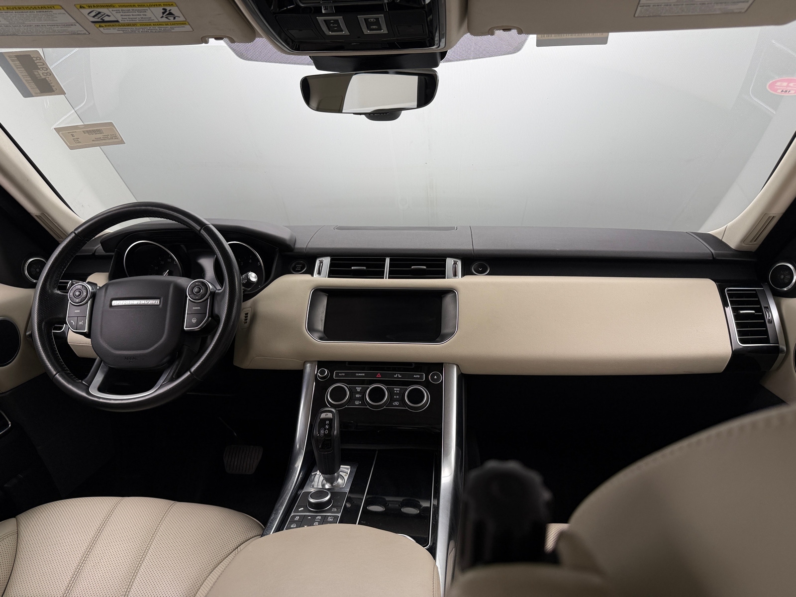 Thumbnail: 2017 Land Rover Range Rover Sport - 2