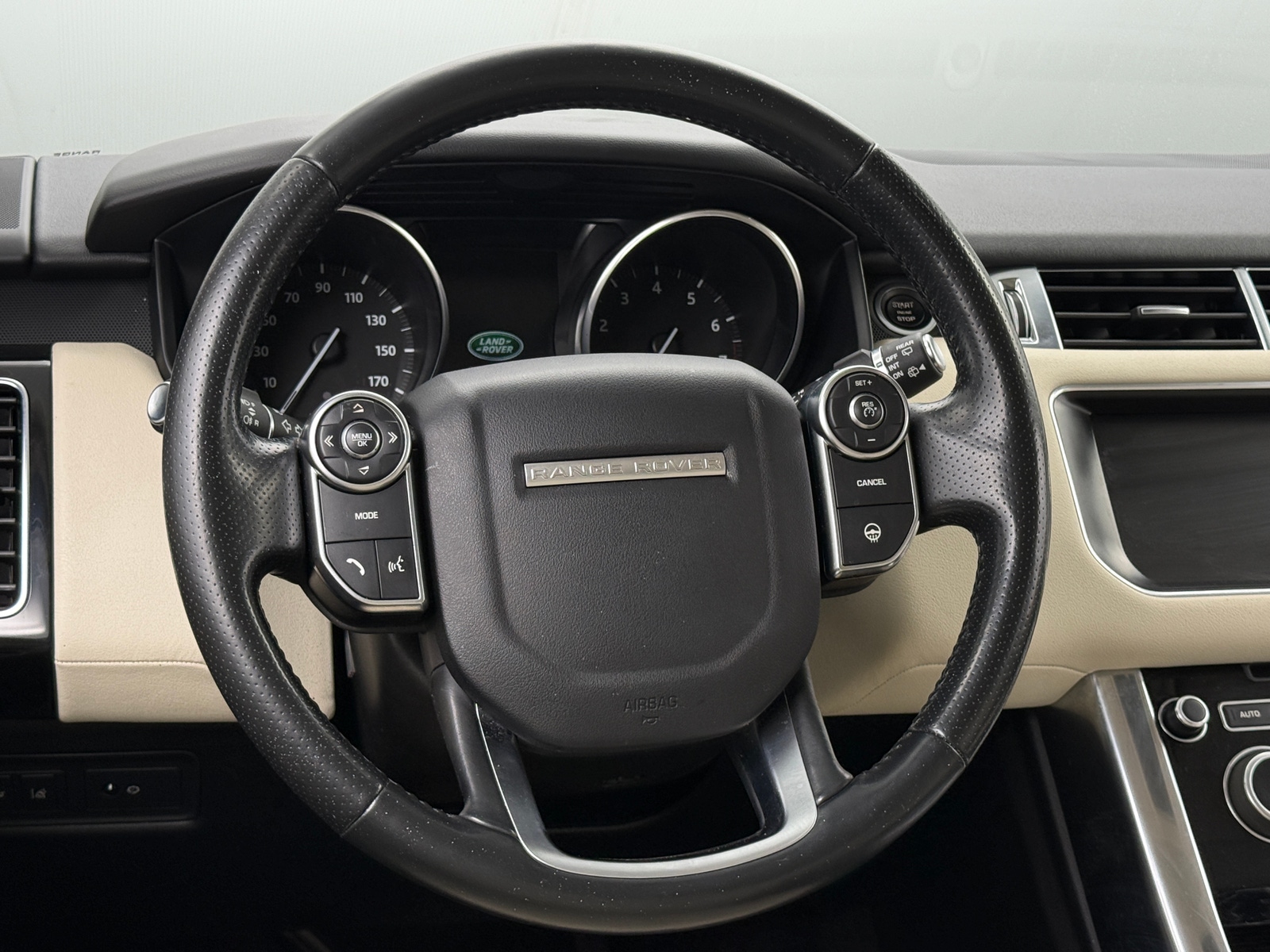 Thumbnail: 2017 Land Rover Range Rover Sport - 4