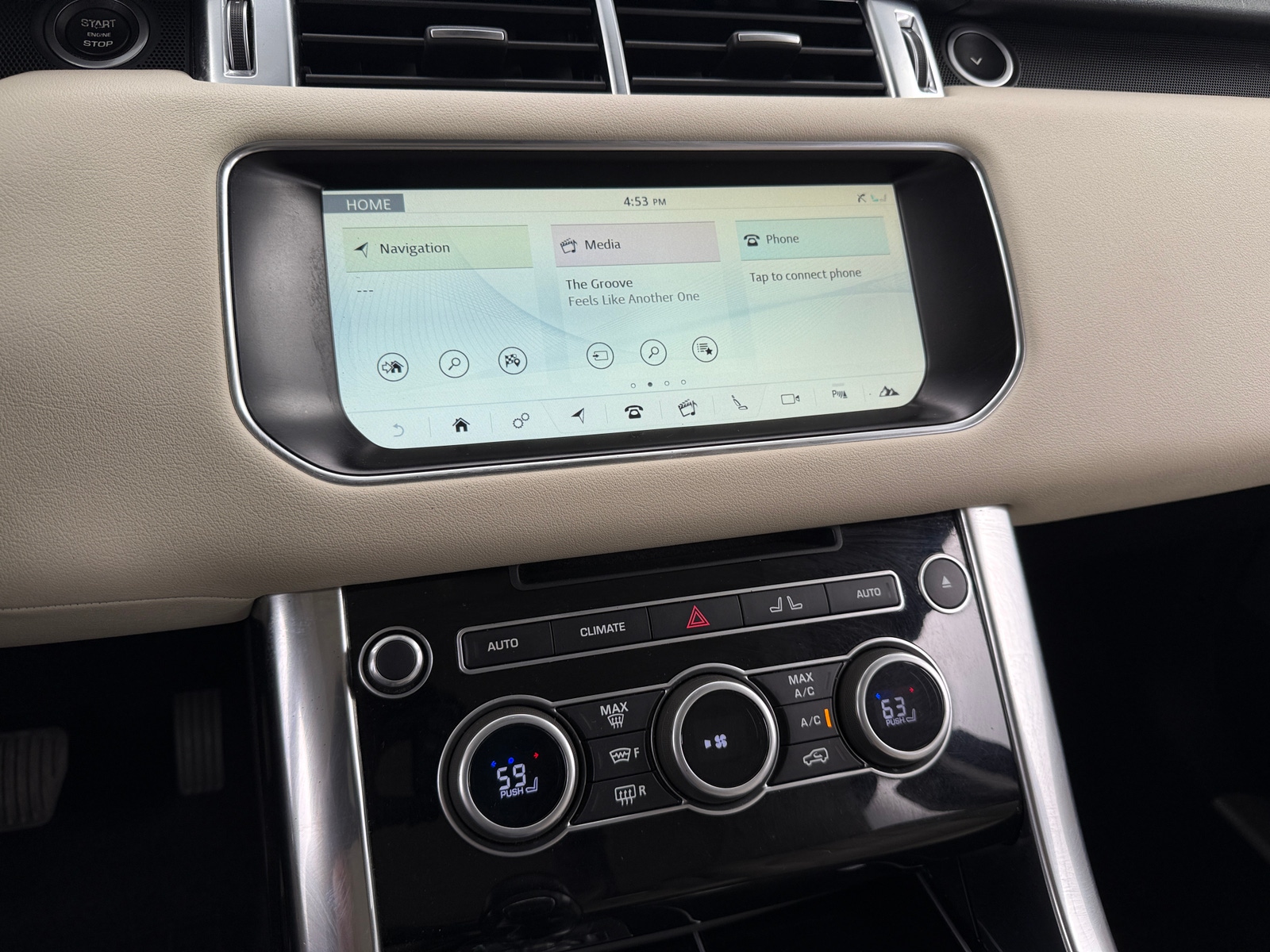 Thumbnail: 2017 Land Rover Range Rover Sport - 3