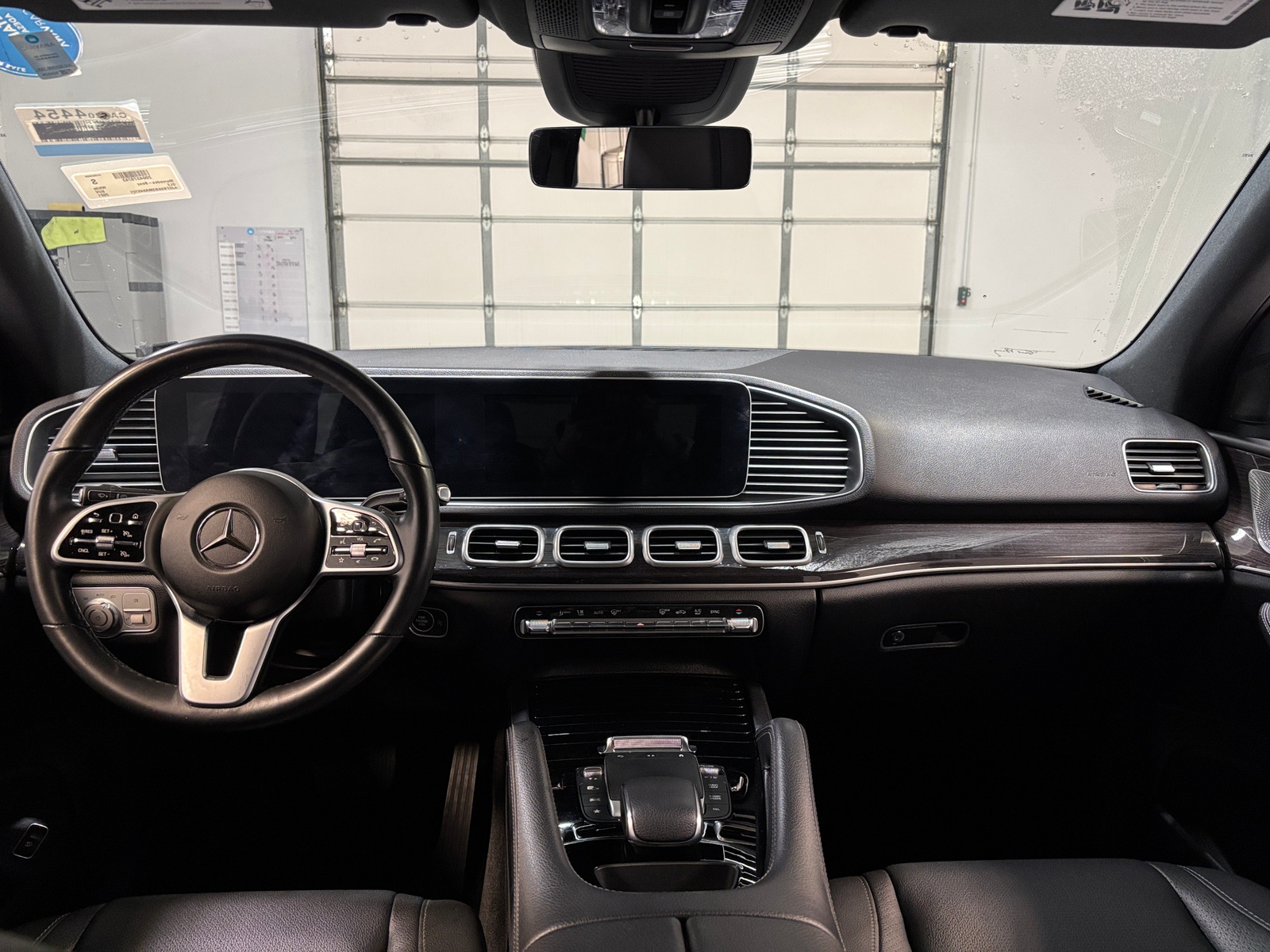 Thumbnail: 2021 Mercedes-Benz GLE - 2