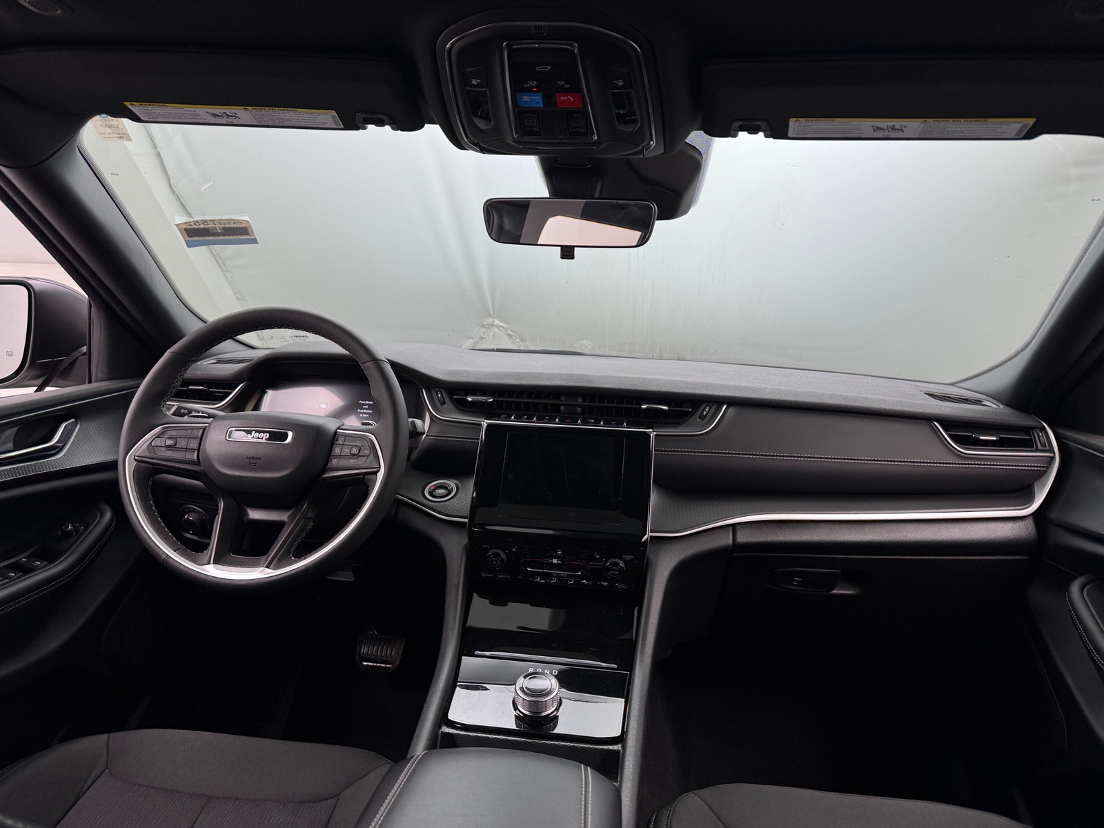 Thumbnail: 2025 Jeep Grand Cherokee L - 3