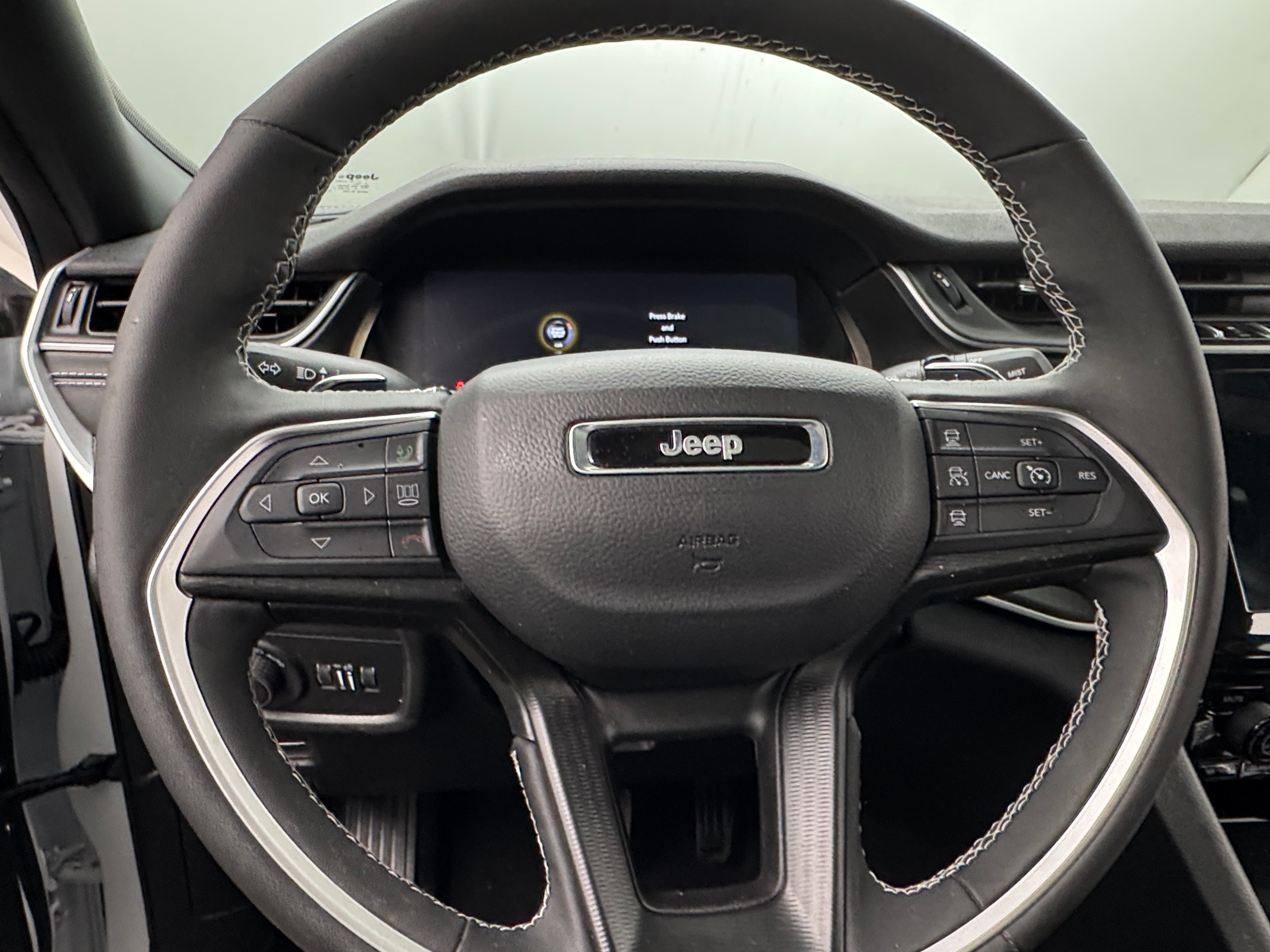 Thumbnail: 2025 Jeep Grand Cherokee L - 5