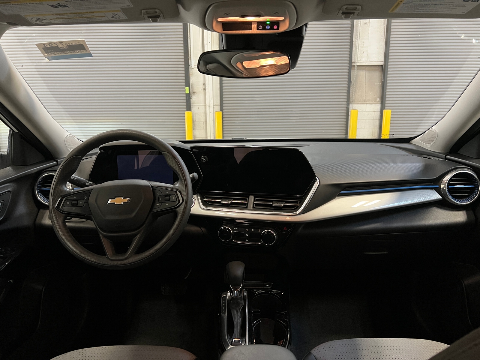 Thumbnail: 2025 Chevrolet Trax - 3