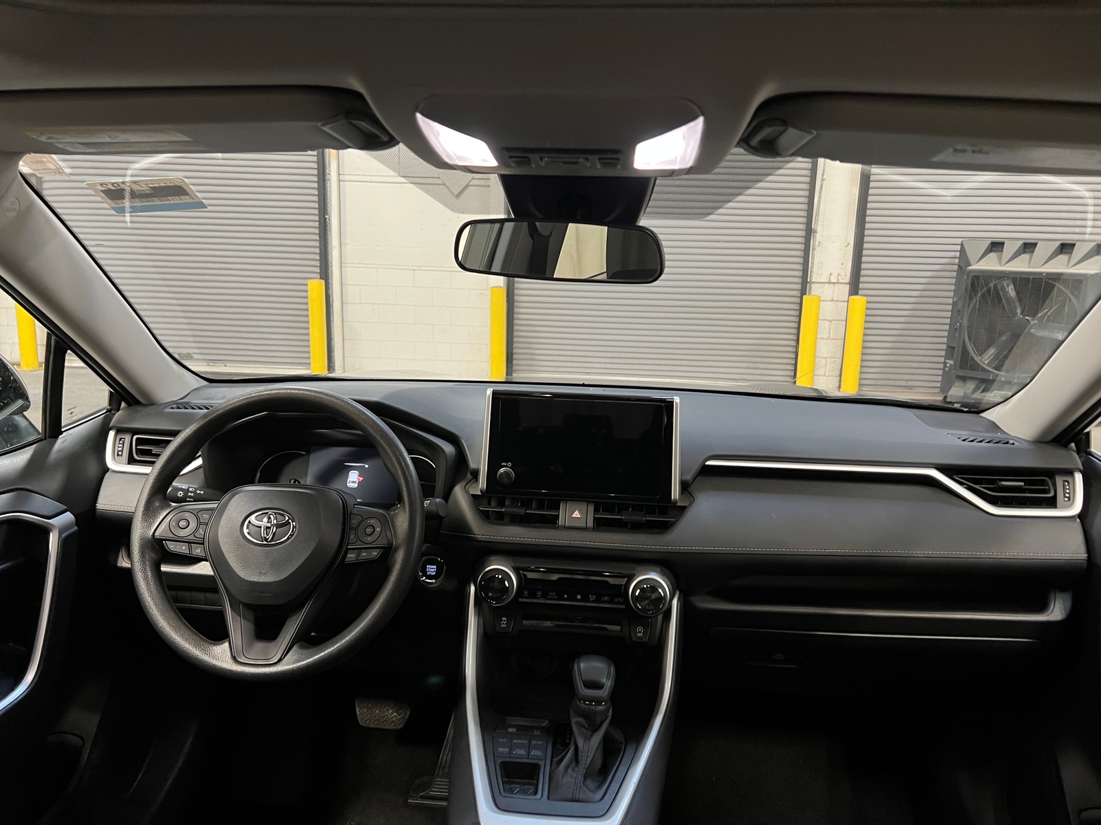 Thumbnail: 2025 Toyota RAV4 - 3