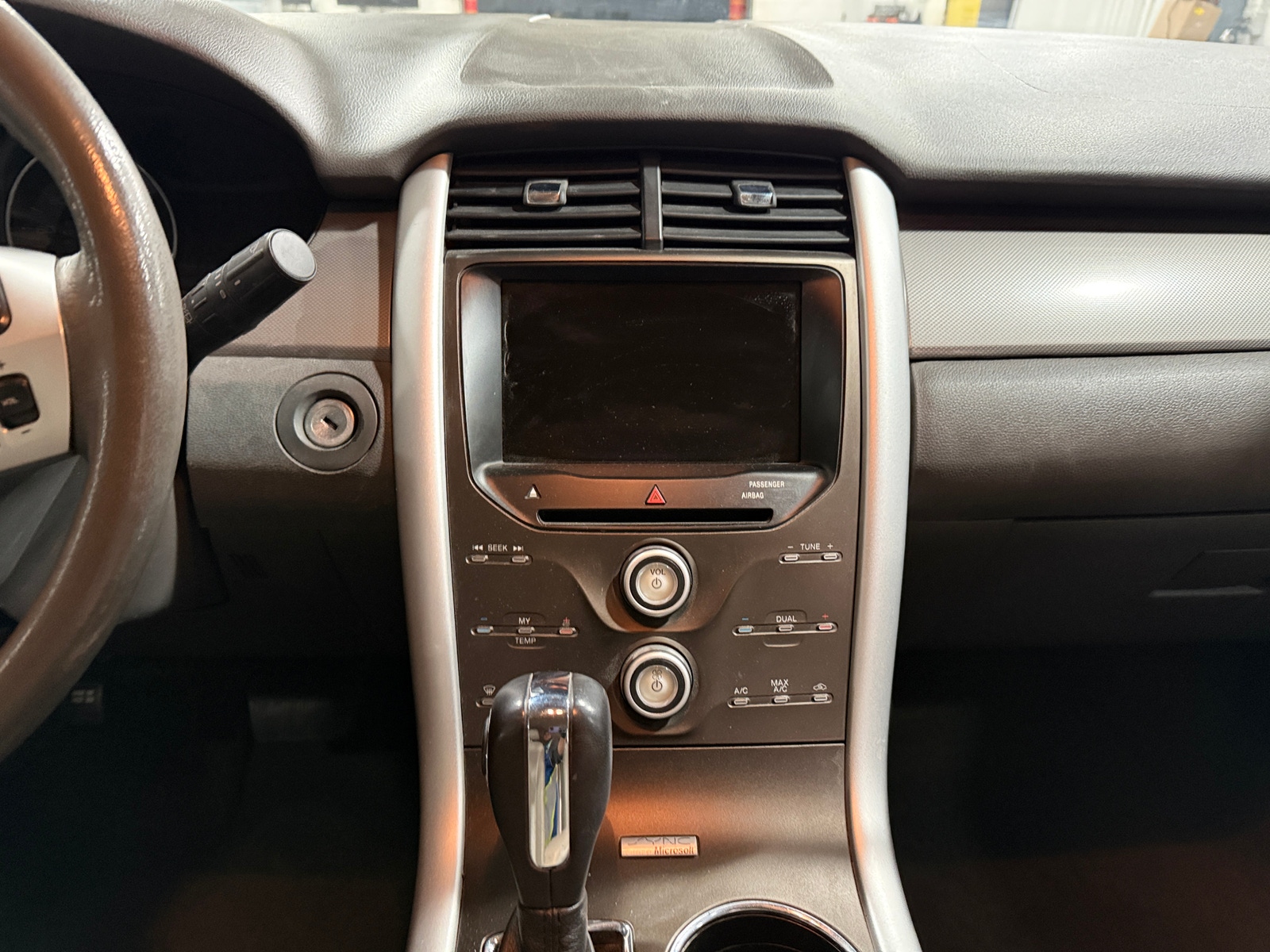 Thumbnail: 2013 Ford Edge - 3