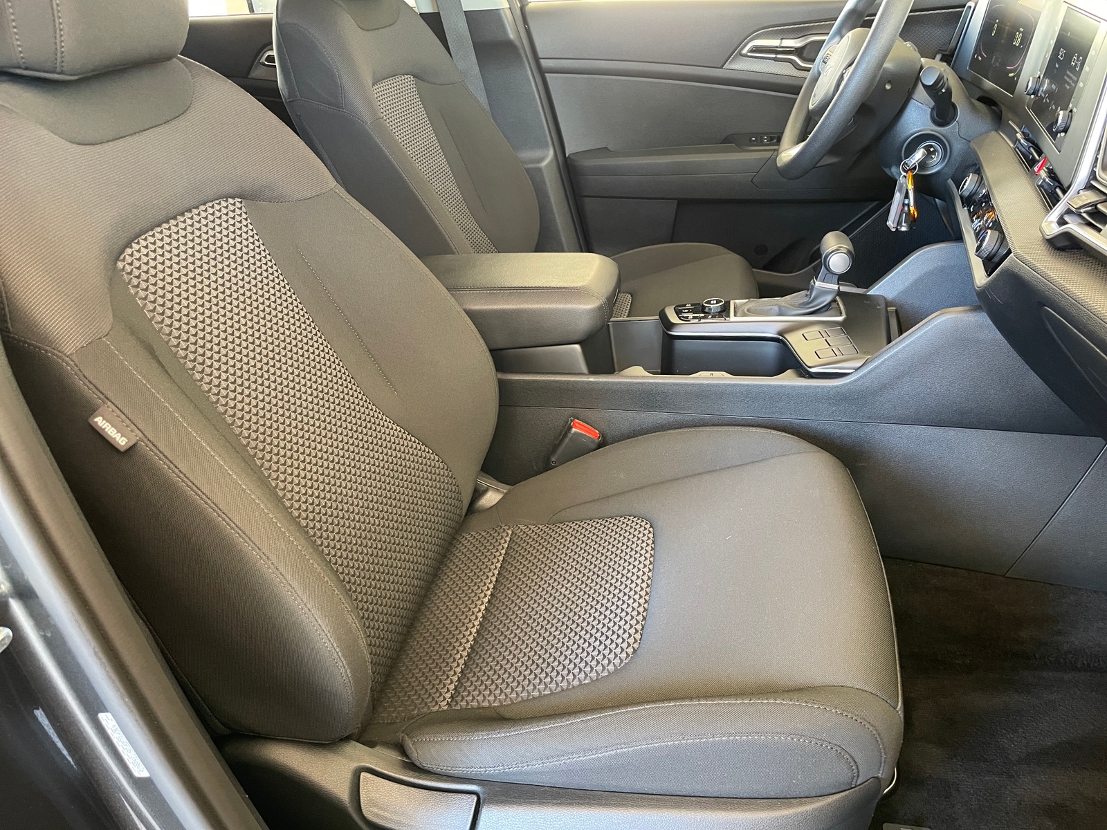 Thumbnail: 2025 Kia Sportage - 2