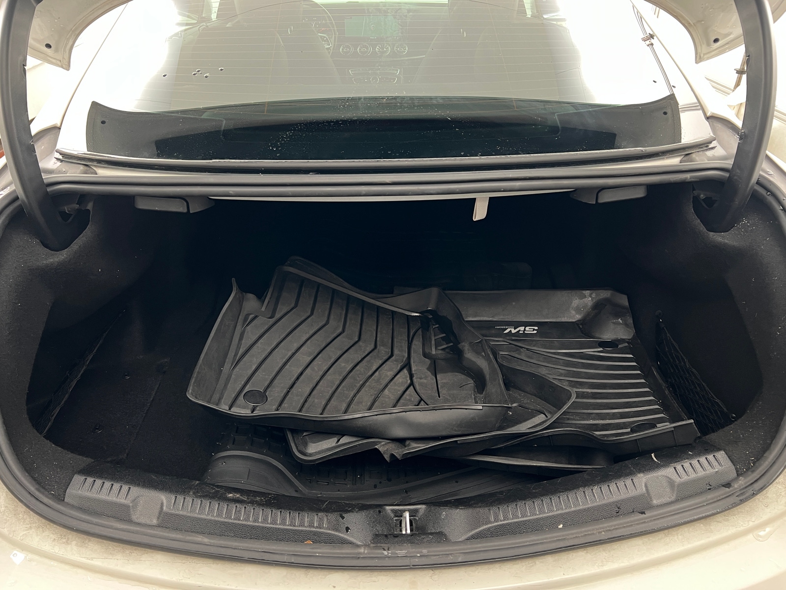 Thumbnail: 2019 Mercedes-Benz E-Class - 4