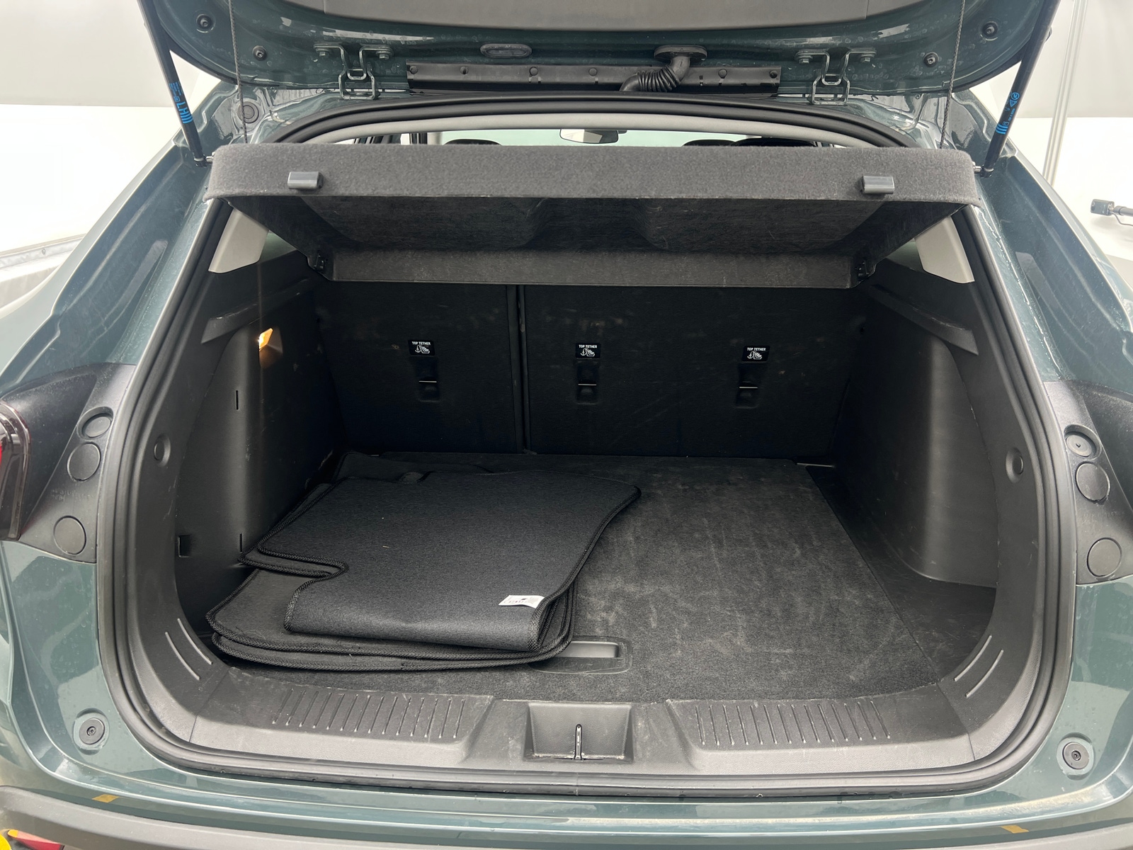 Thumbnail: 2025 Chevrolet Trax - 7