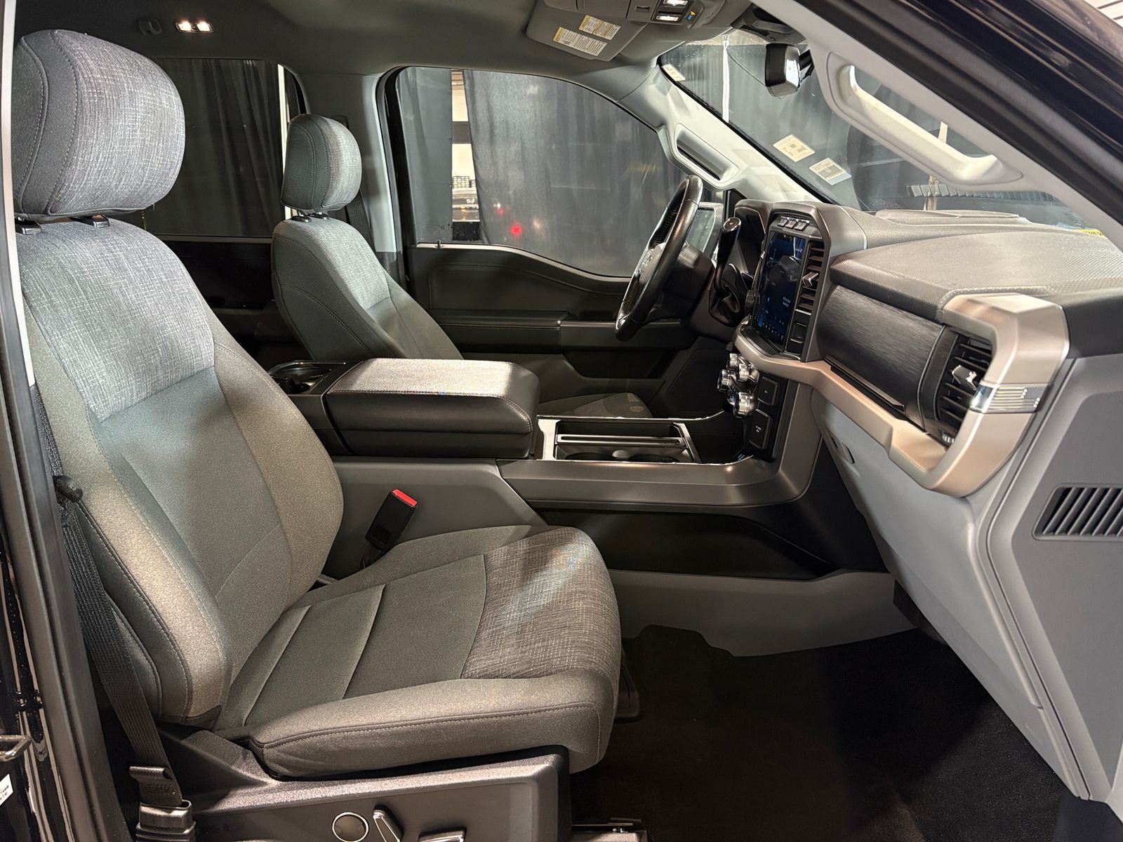 Thumbnail: 2021 Ford Econoline - 2