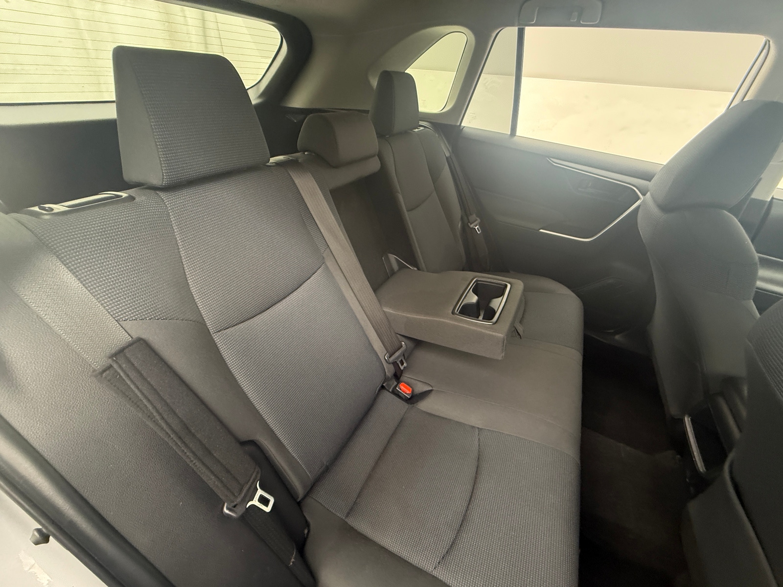 Thumbnail: 2019 Toyota RAV4 - 6