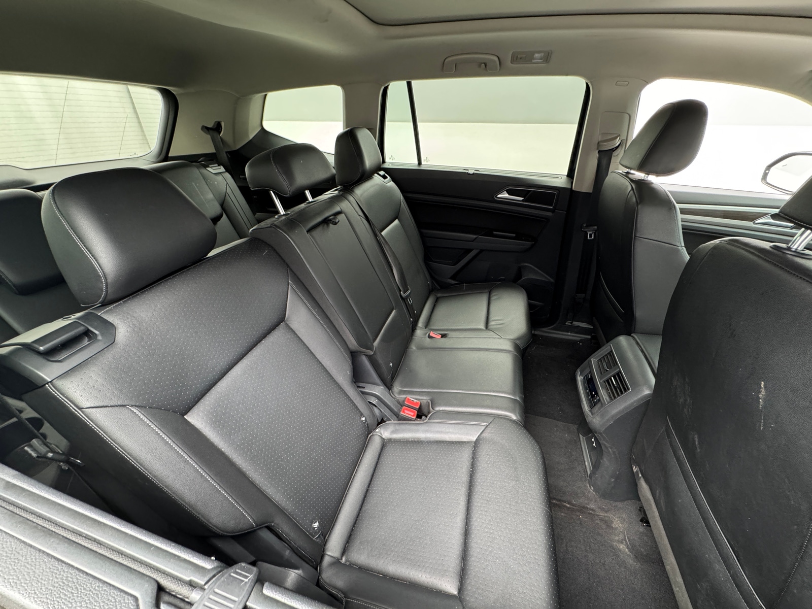 Thumbnail: 2019 Volkswagen Atlas - 5