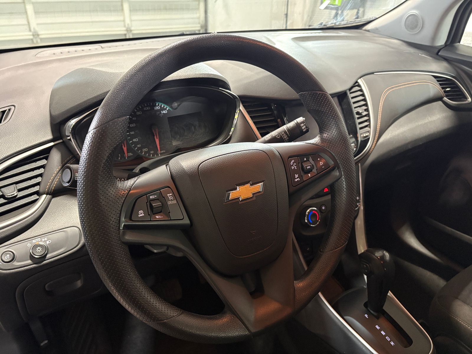 Thumbnail: 2020 Chevrolet Trax - 5