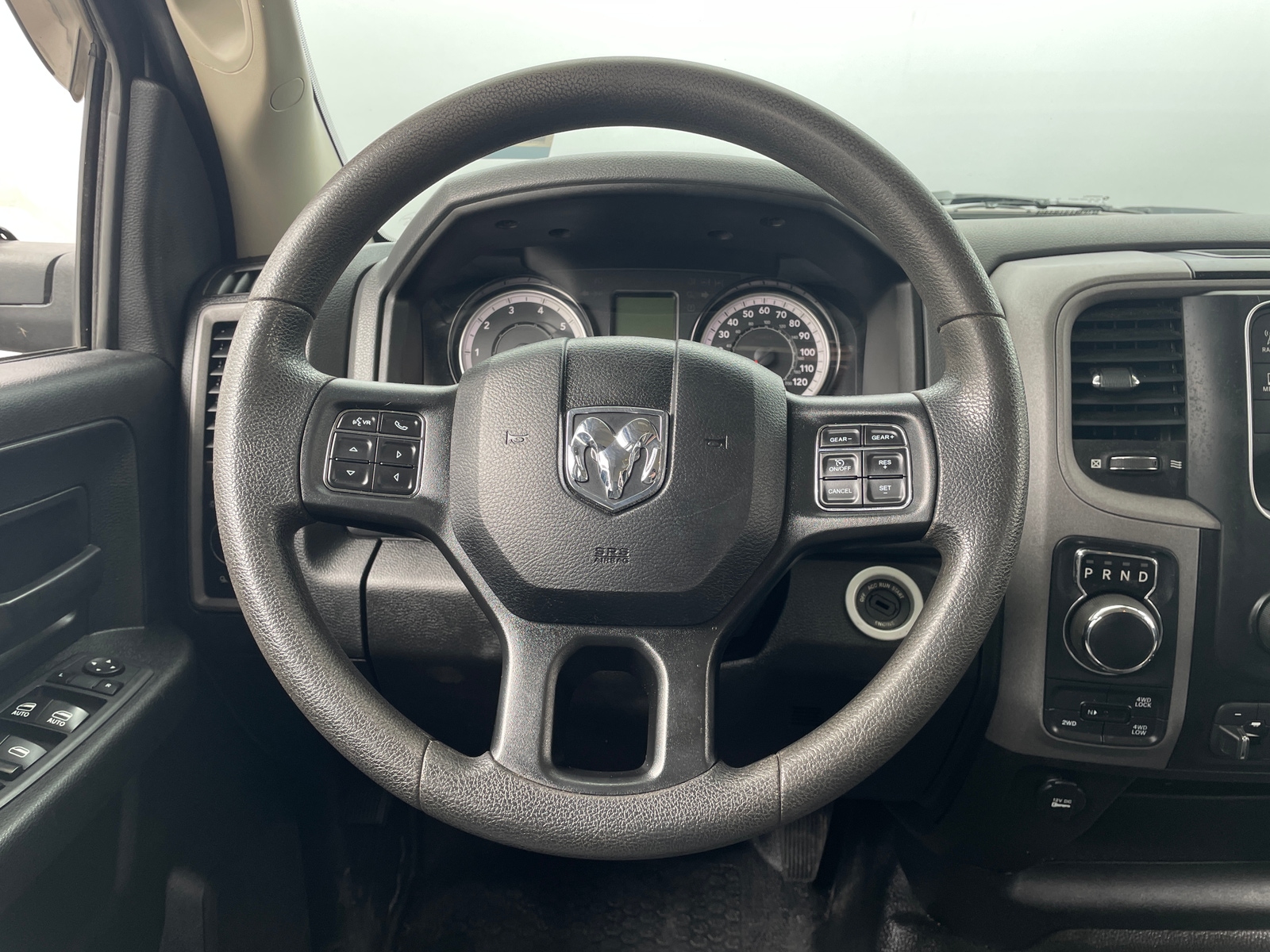 Thumbnail: 2020 RAM 1500 Classic - 4