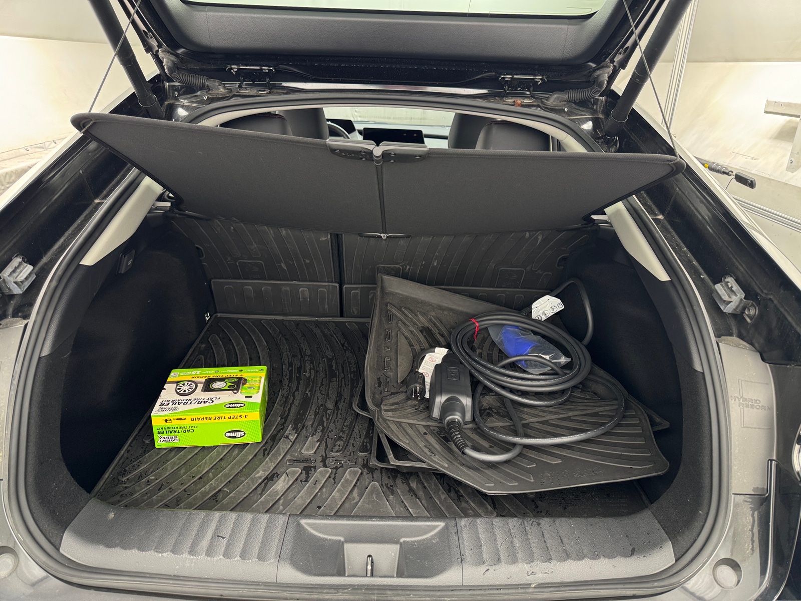 Thumbnail: 2024 Toyota Prius Prime - 6