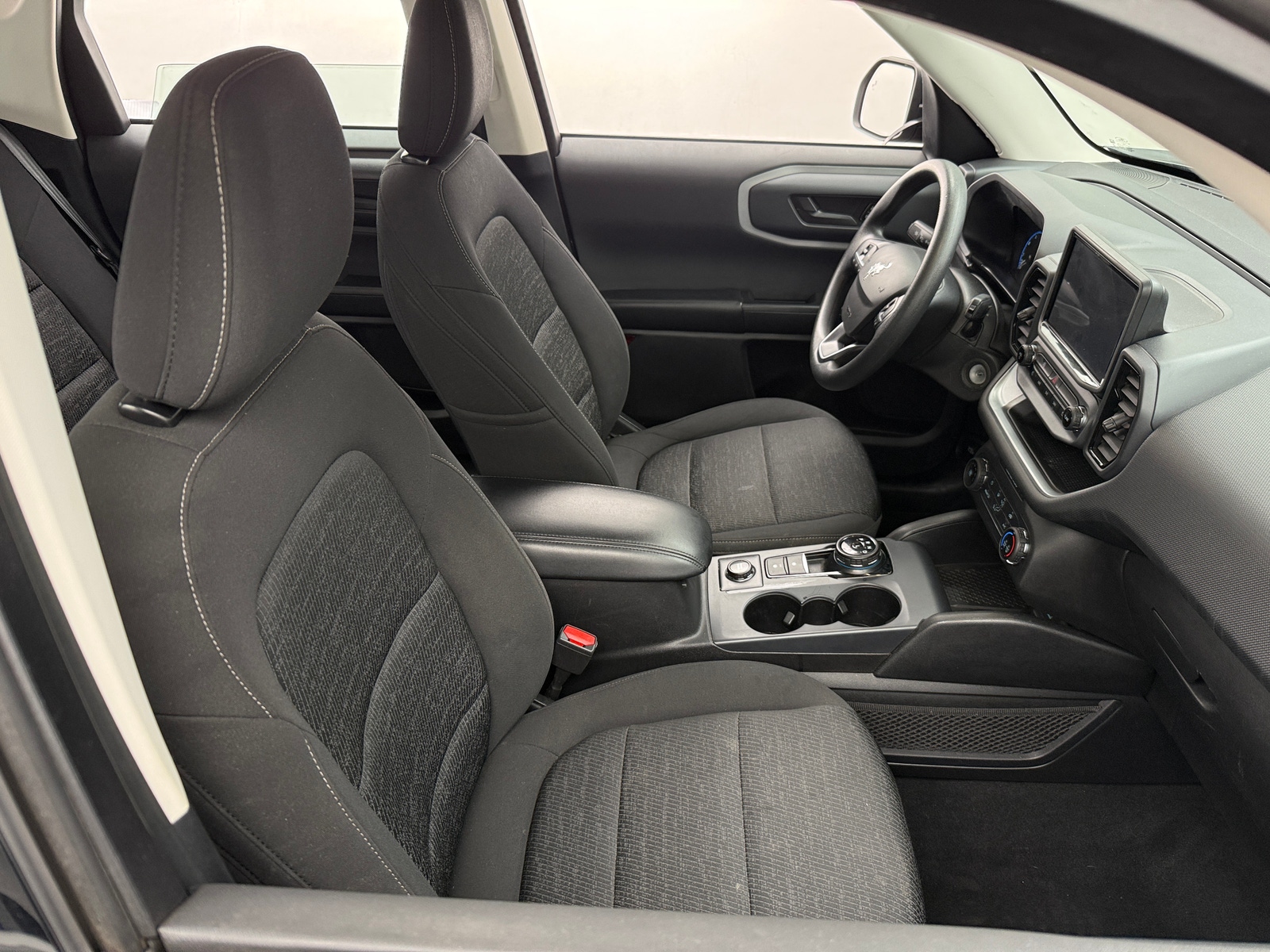 Thumbnail: 2022 Ford Bronco Sport - 2