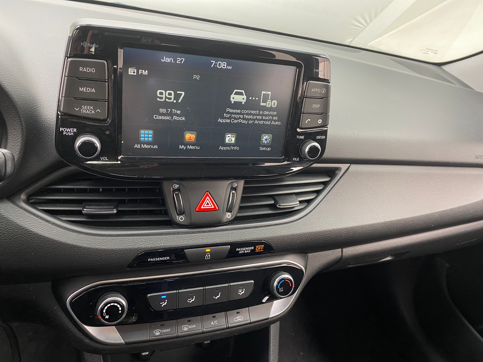 Thumbnail: 2018 Hyundai Elantra - 4