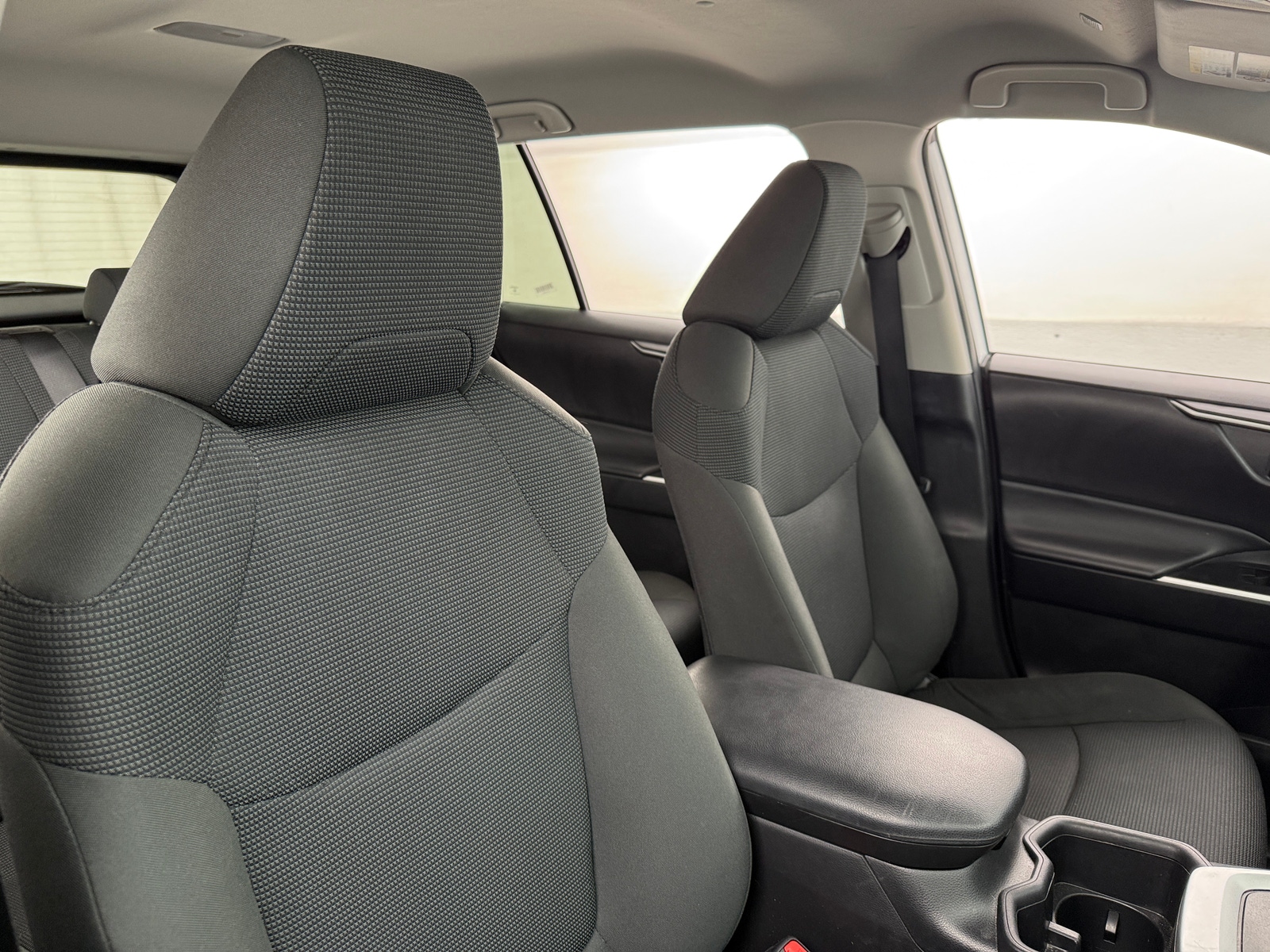 Thumbnail: 2024 Toyota RAV4 - 2