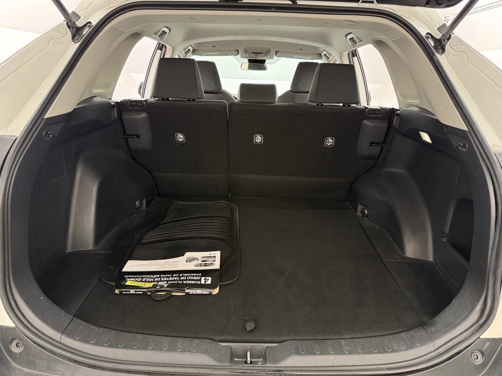 Thumbnail: 2024 Toyota RAV4 - 7