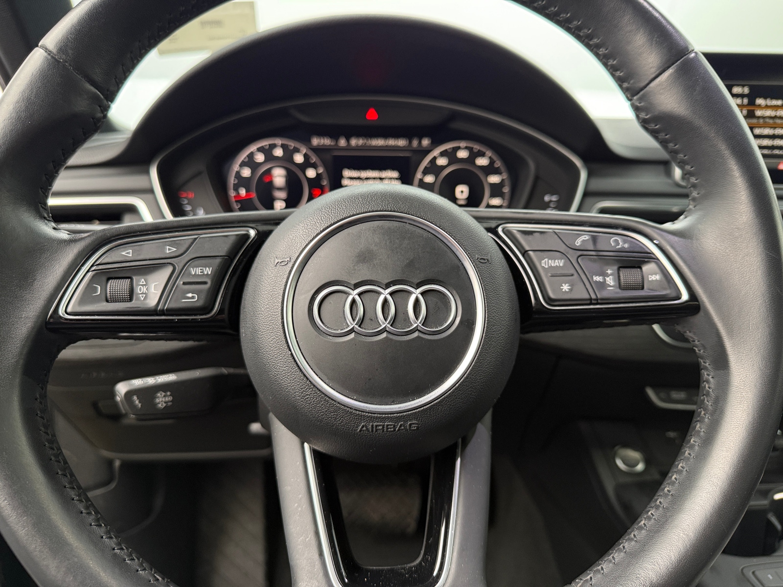 Thumbnail: 2018 Audi A4 - 4