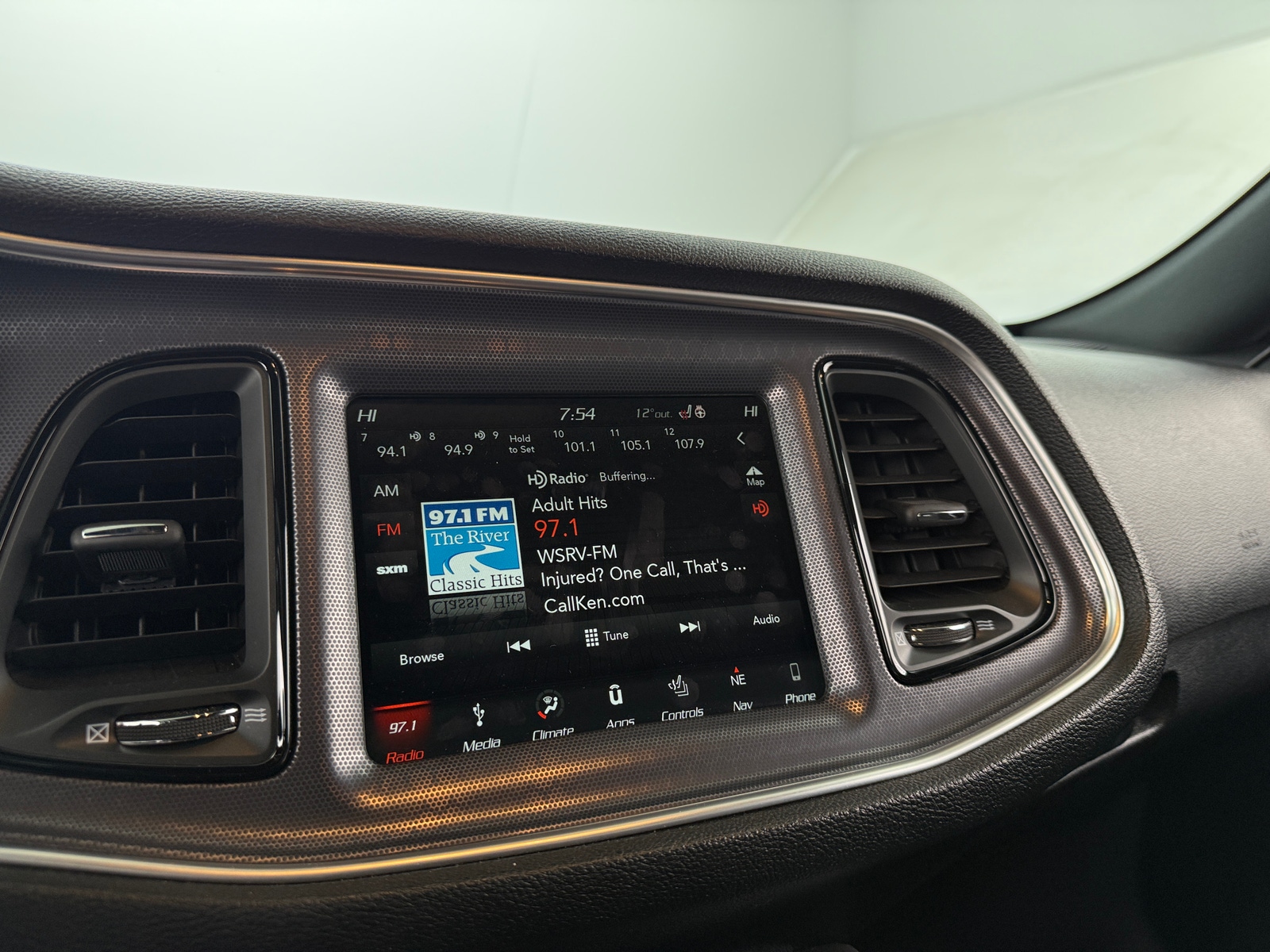 Thumbnail: 2018 Dodge Challenger - 3