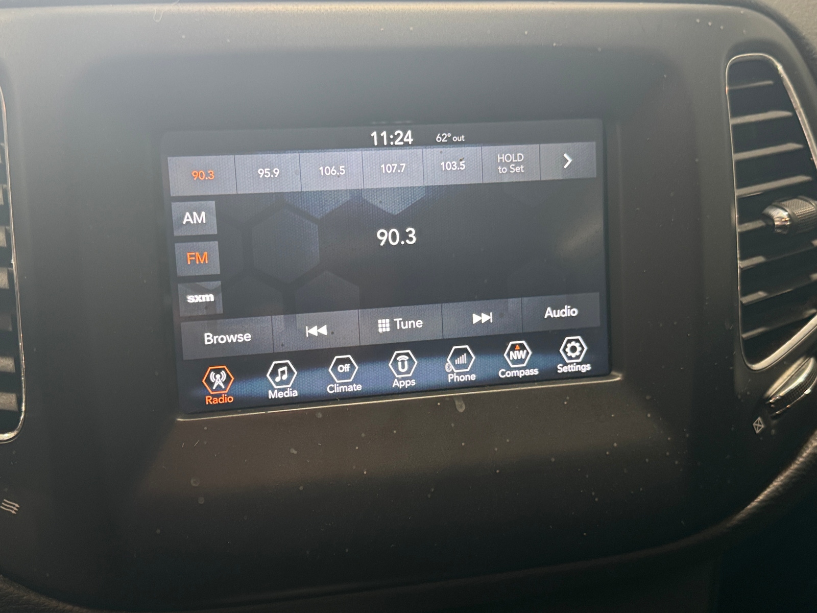 Thumbnail: 2018 Jeep Compass - 4