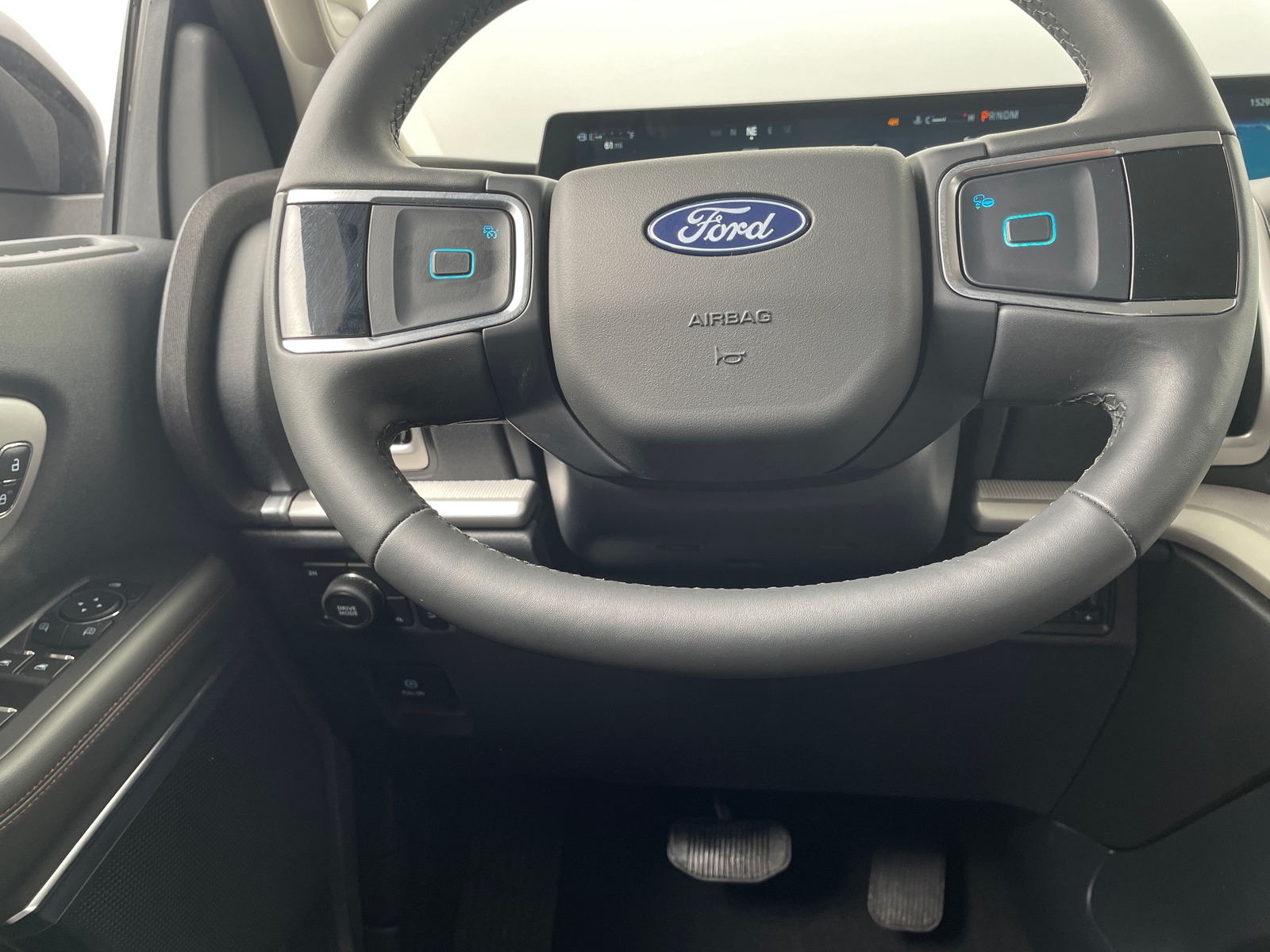 Thumbnail: 2025 Ford Expedition - 5