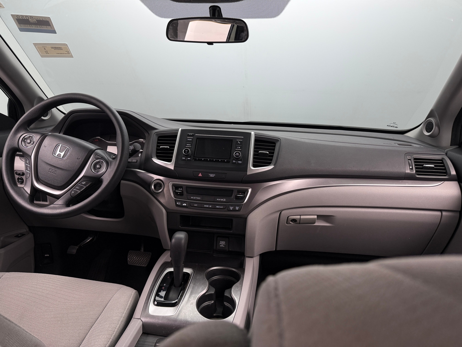 Thumbnail: 2018 Honda Pilot - 3