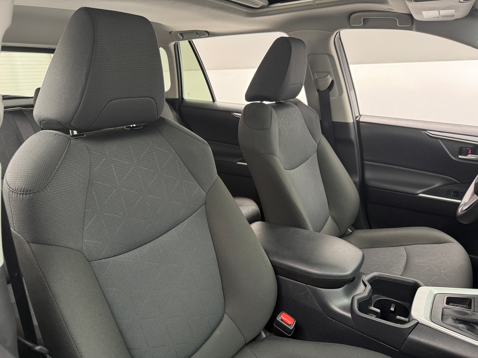 Thumbnail: 2025 Toyota RAV4 - 2