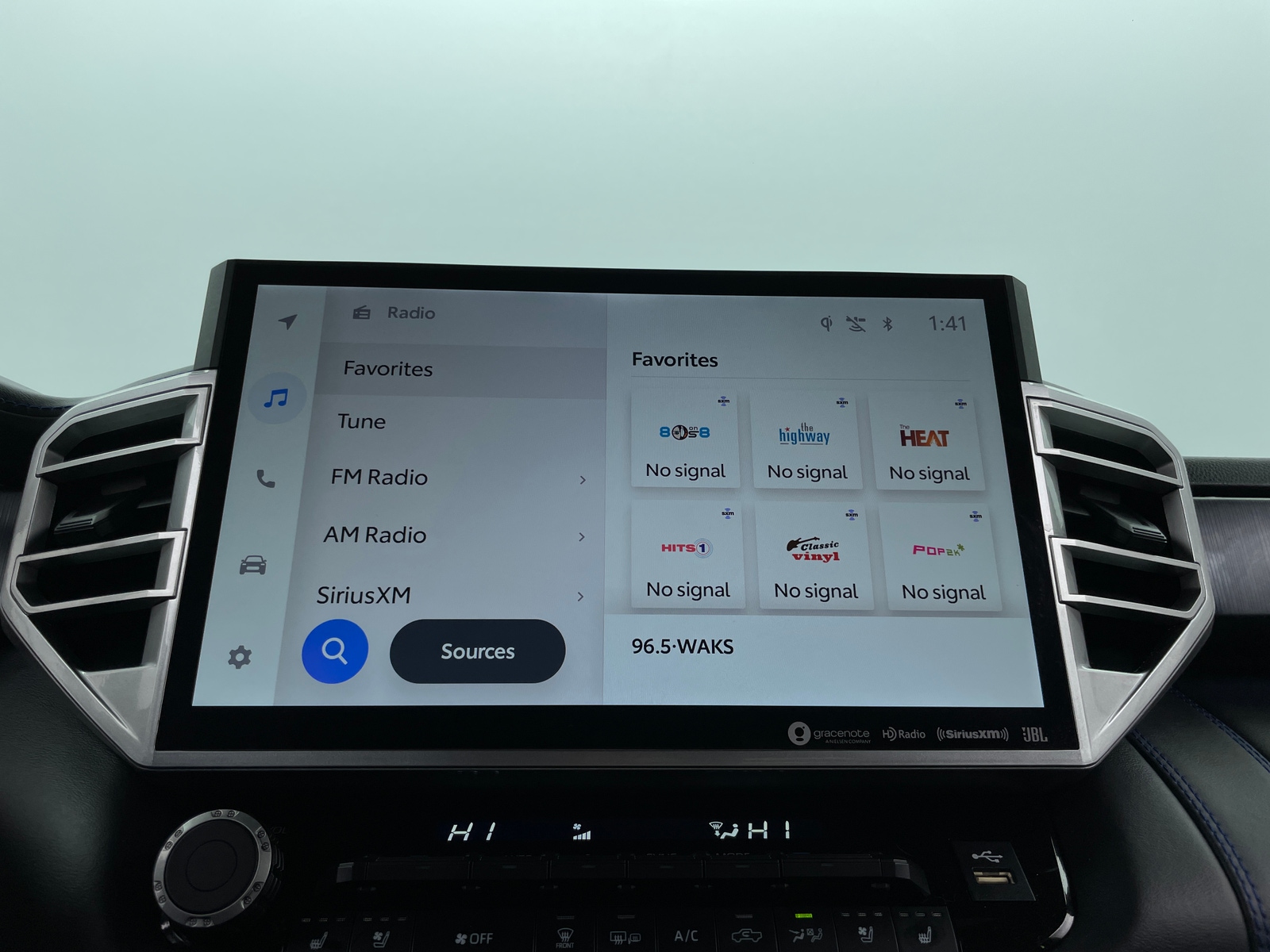 Thumbnail: 2023 Toyota Tundra - 3