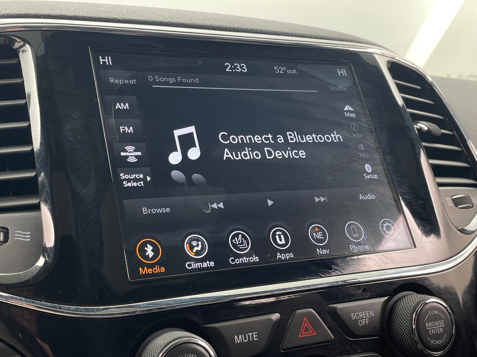 Thumbnail: 2020 Jeep Grand Cherokee - 3