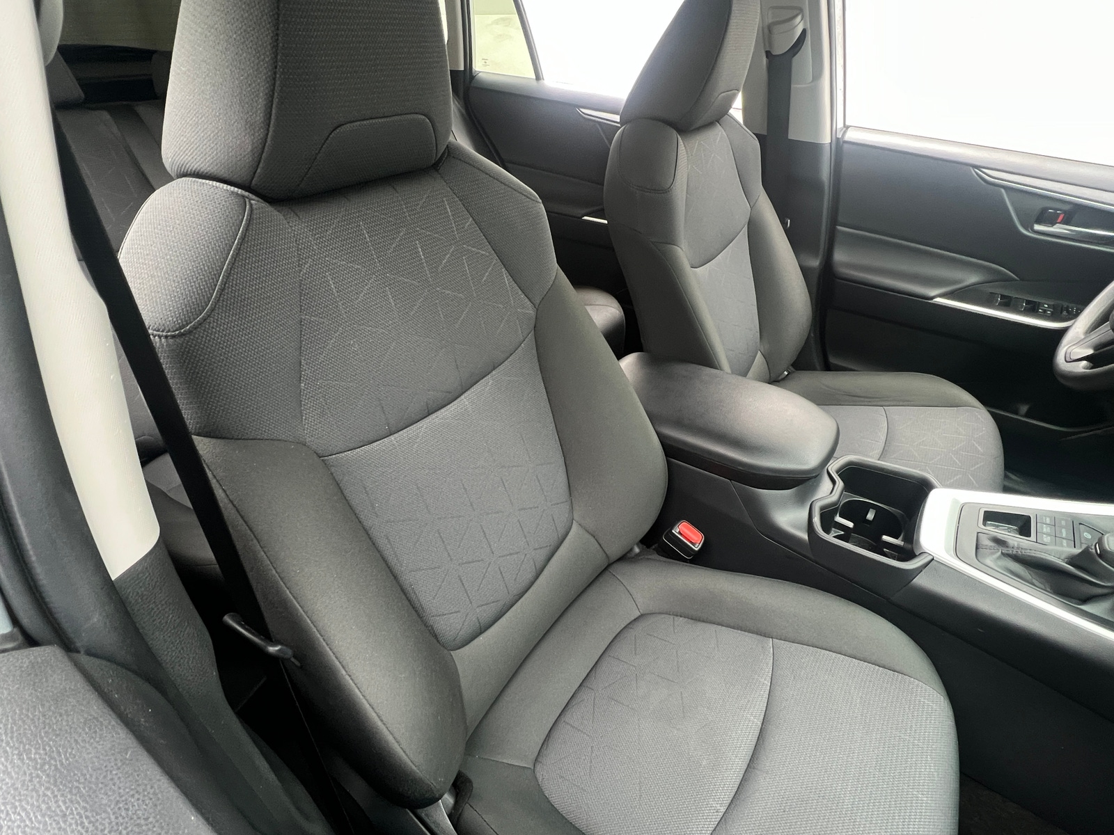 Thumbnail: 2025 Toyota RAV4 - 2